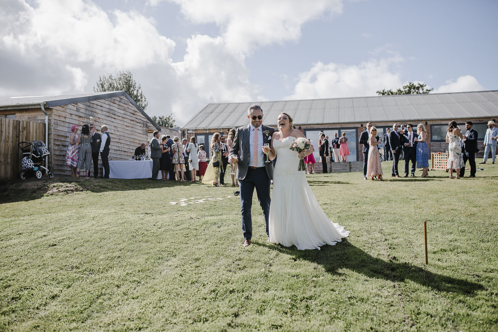 CORNWALL-WEDDING-PHOTOGRAPHER-1966.jpg