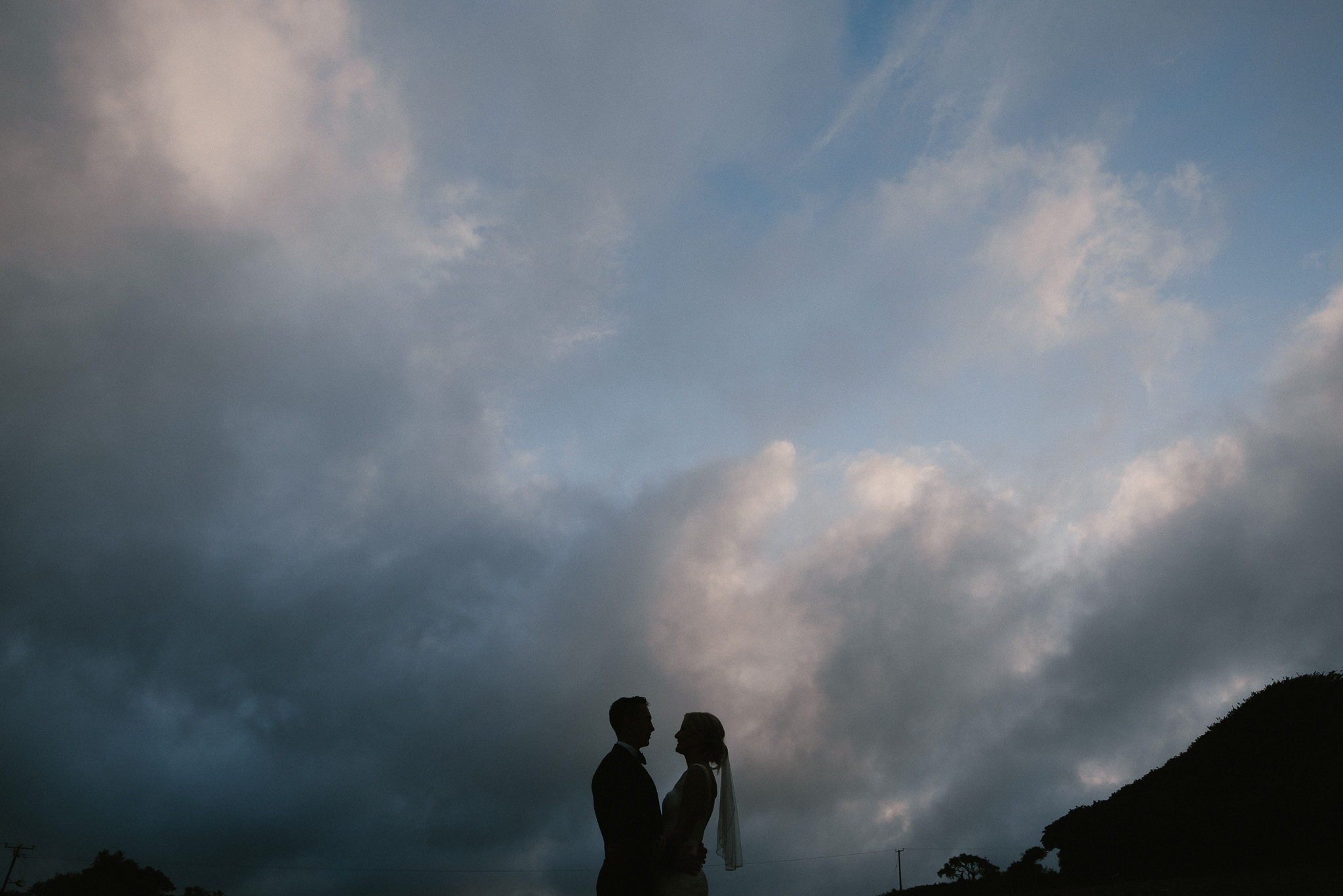 CORNWALL-WEDDING-PHOTOGRAPHER-913.jpg