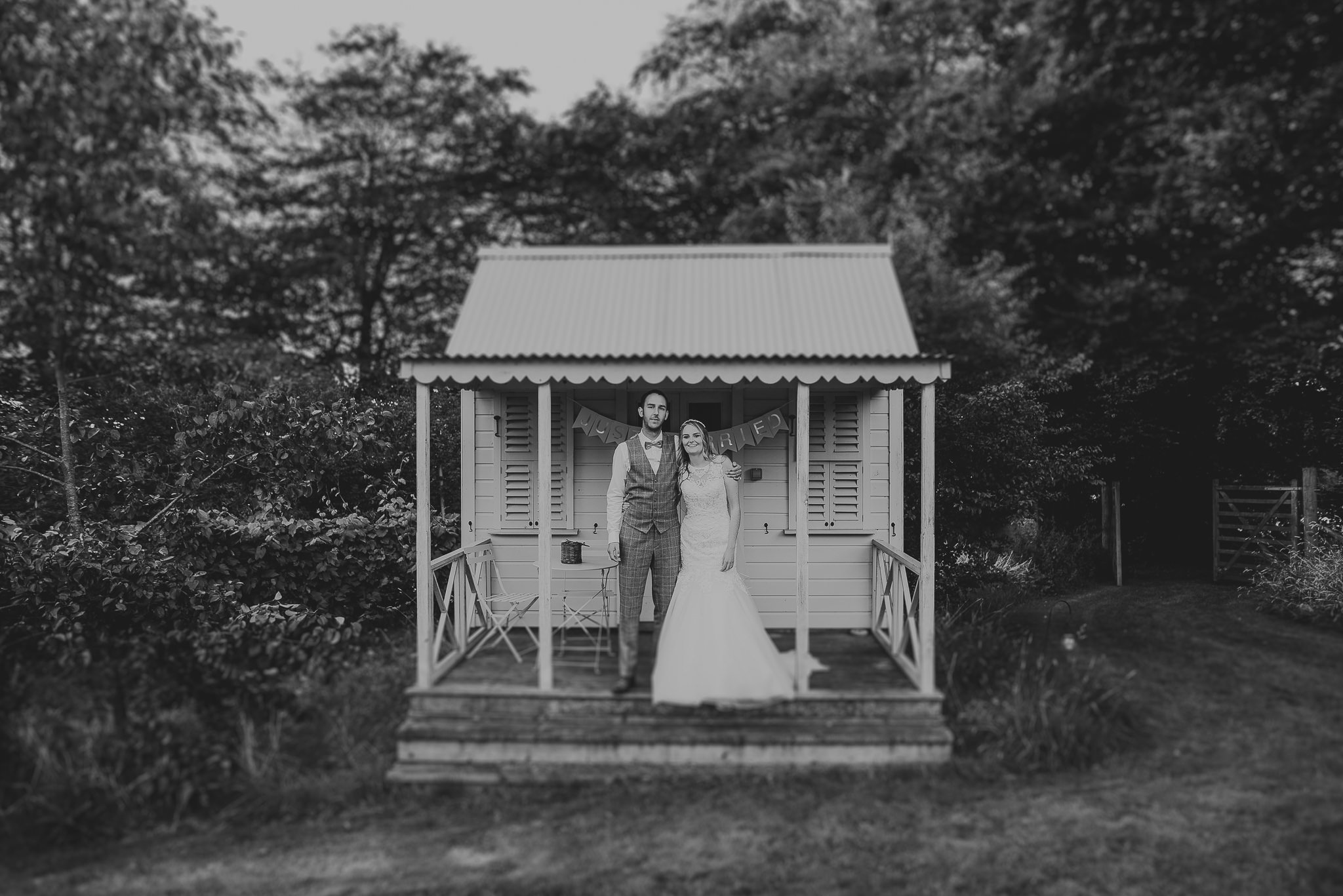 CORNWALL-WEDDING-PHOTOGRAPHER-2219.jpg