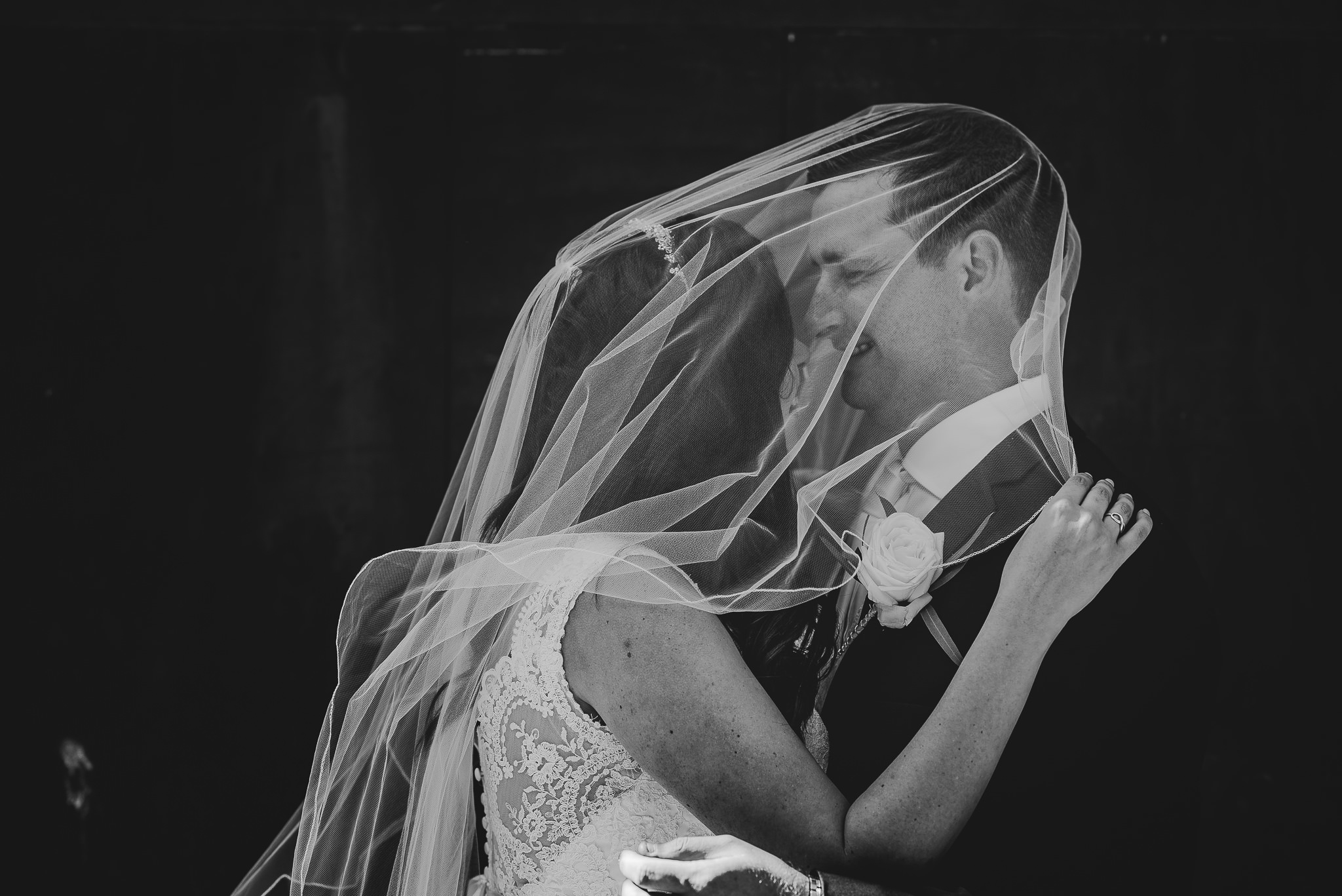 CORNWALL-WEDDING-PHOTOGRAPHER-2542.jpg