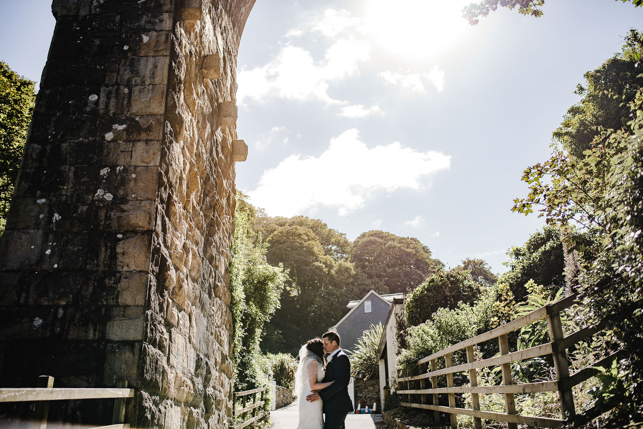 CORNWALL-WEDDING-PHOTOGRAPHER-2540.jpg