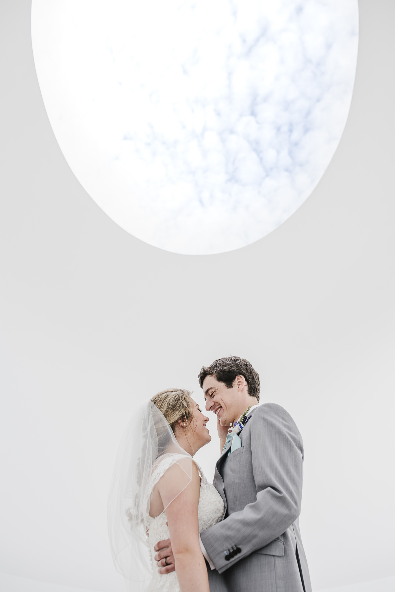 CORNWALL-WEDDING-PHOTOGRAPHER-2366.jpg