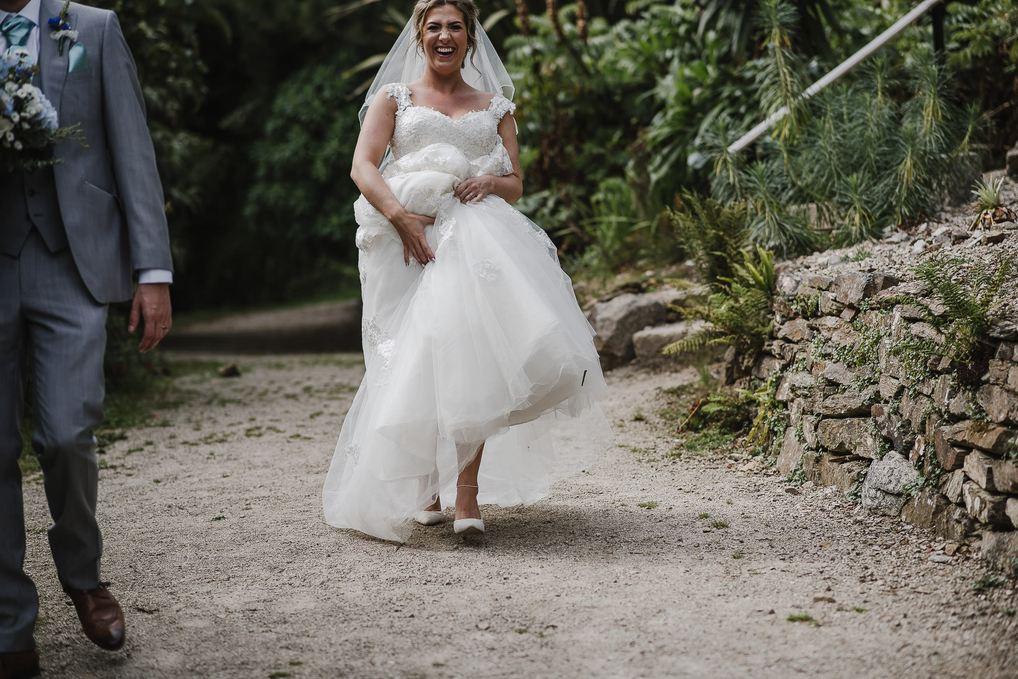 CORNWALL-WEDDING-PHOTOGRAPHER-2386.jpg