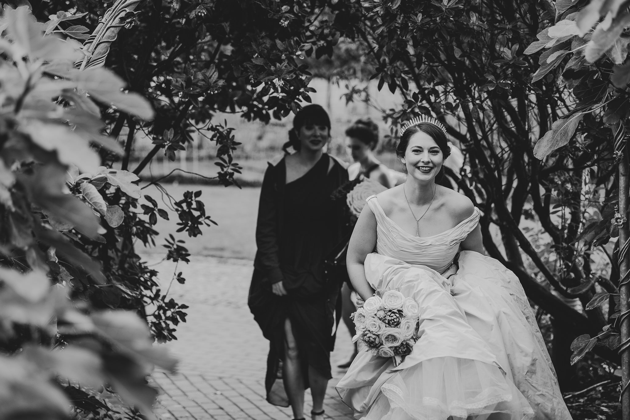 CORNWALL-WEDDING-PHOTOGRAPHER-2856.jpg