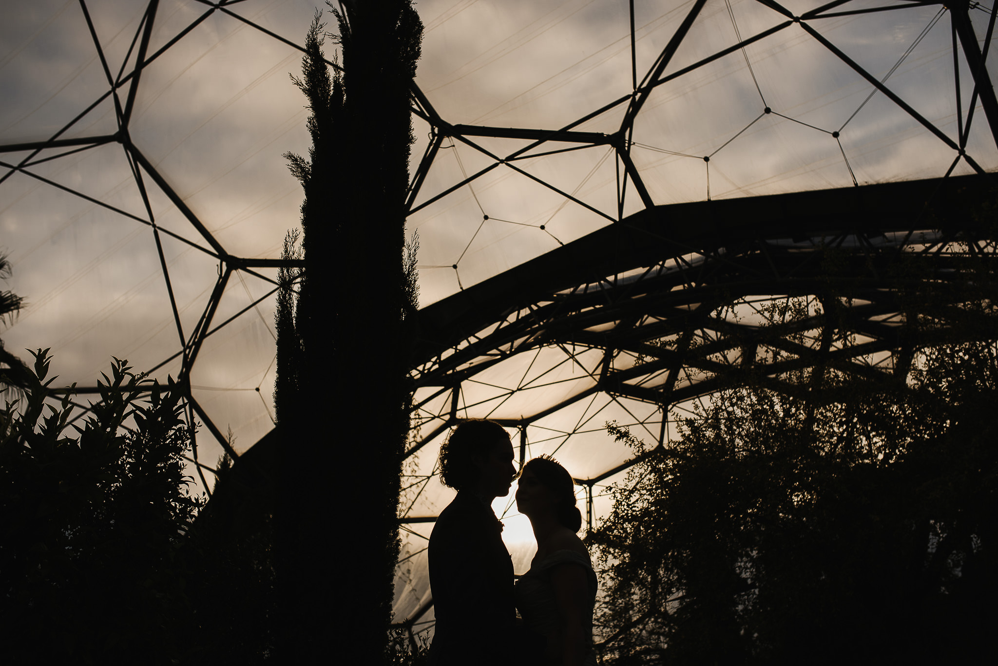 CORNWALL-WEDDING-PHOTOGRAPHER-2915.jpg