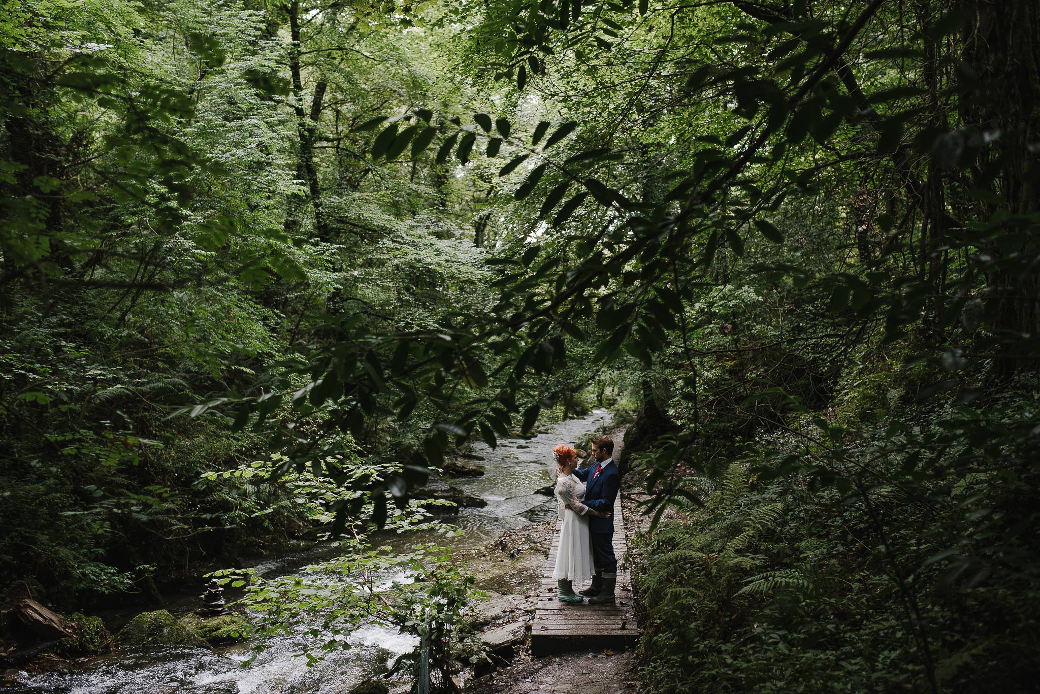 CORNWALL-WEDDING-PHOTOGRAPHER-2723.jpg