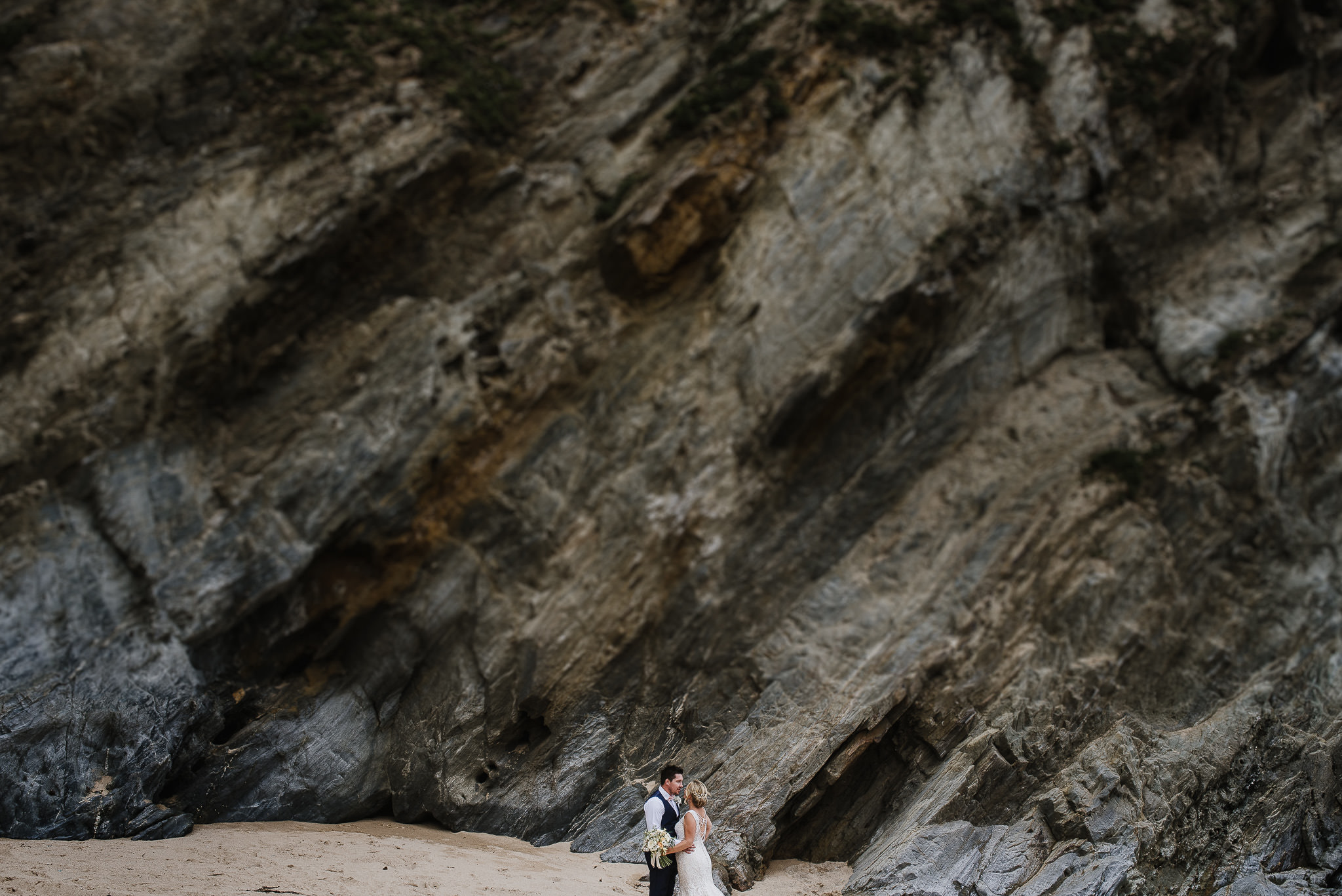 BEST-WEDDING-PHOTOGRAPHER-CORNWALL-2018-15.jpg