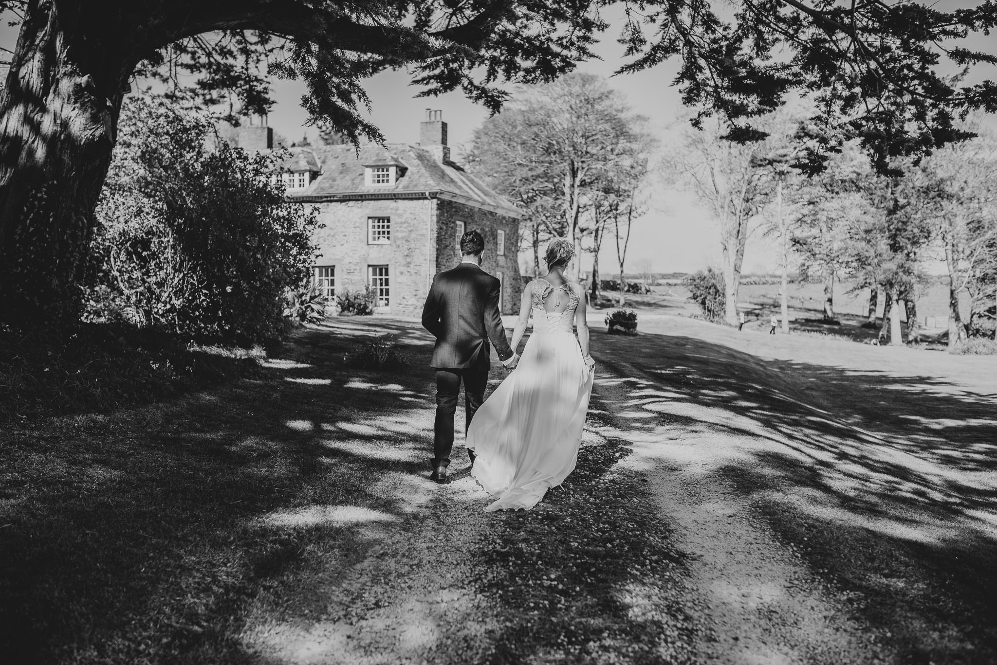 BEST-WEDDING-PHOTOGRAPHER-CORNWALL-2018-24.jpg