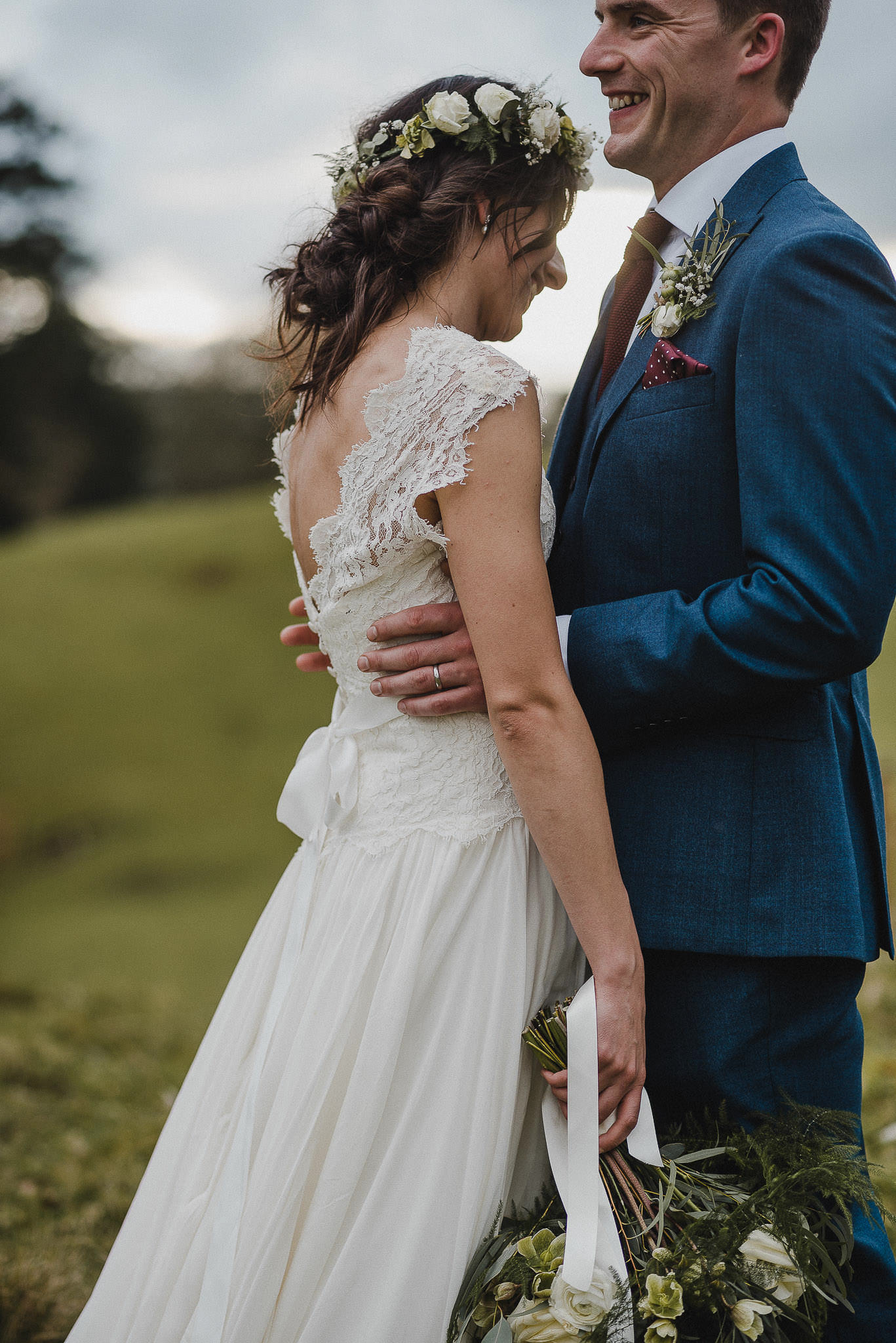 POWDERHAM-CASTLE-WEDDING-PHOTOGRAPHER-CORNWALL-DEVON-76.jpg