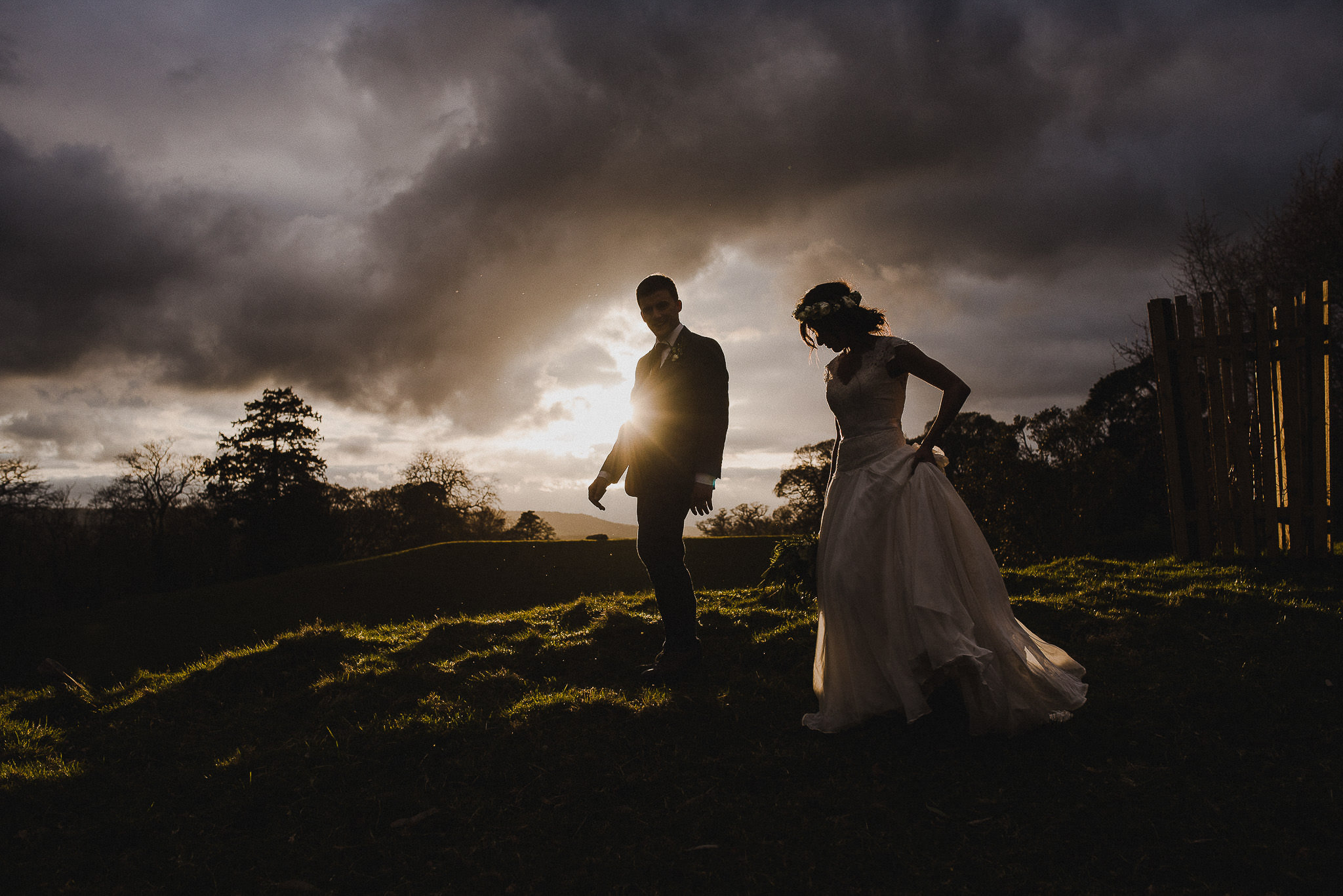 POWDERHAM-CASTLE-WEDDING-PHOTOGRAPHER-CORNWALL-DEVON-90.jpg