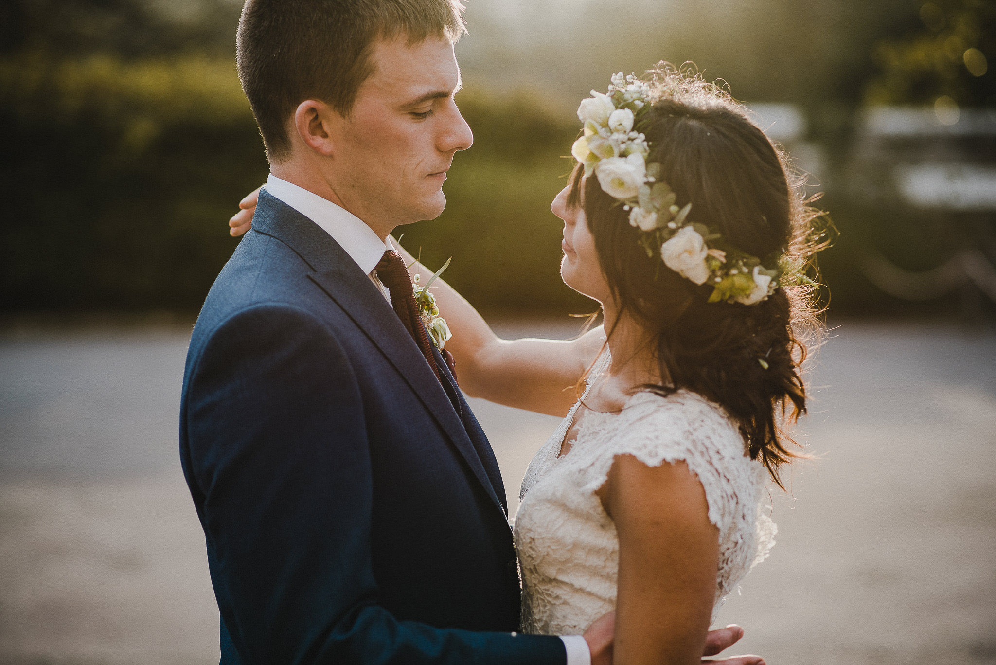 POWDERHAM-CASTLE-WEDDING-PHOTOGRAPHER-CORNWALL-DEVON-97.jpg