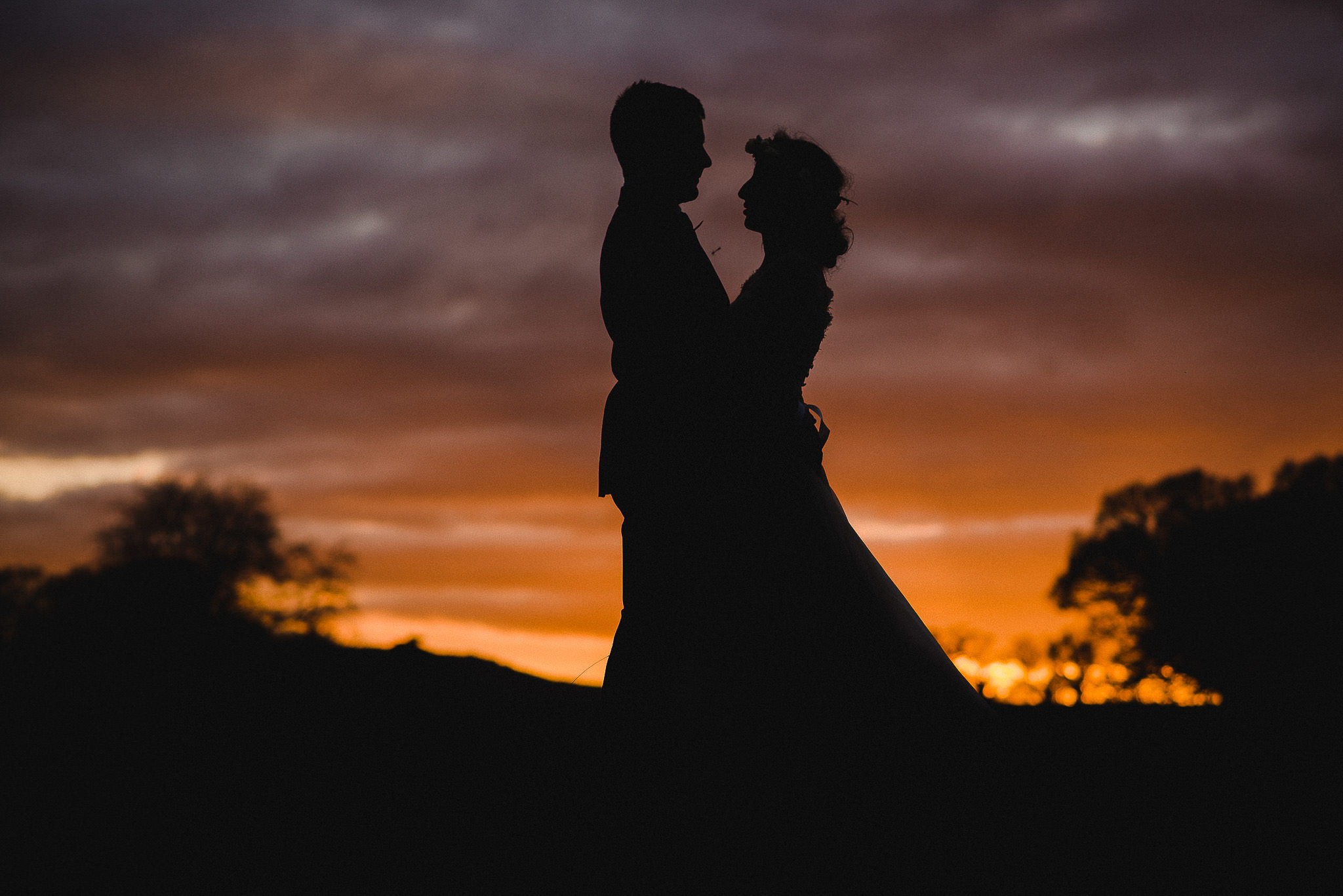 POWDERHAM-CASTLE-WEDDING-PHOTOGRAPHER-CORNWALL-DEVON-101.jpg