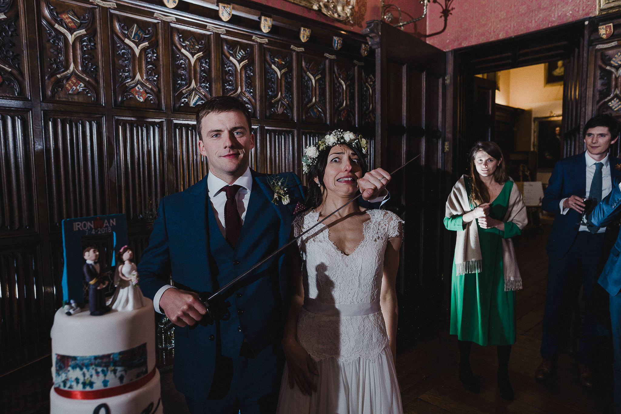 POWDERHAM-CASTLE-WEDDING-PHOTOGRAPHER-CORNWALL-DEVON-104.jpg