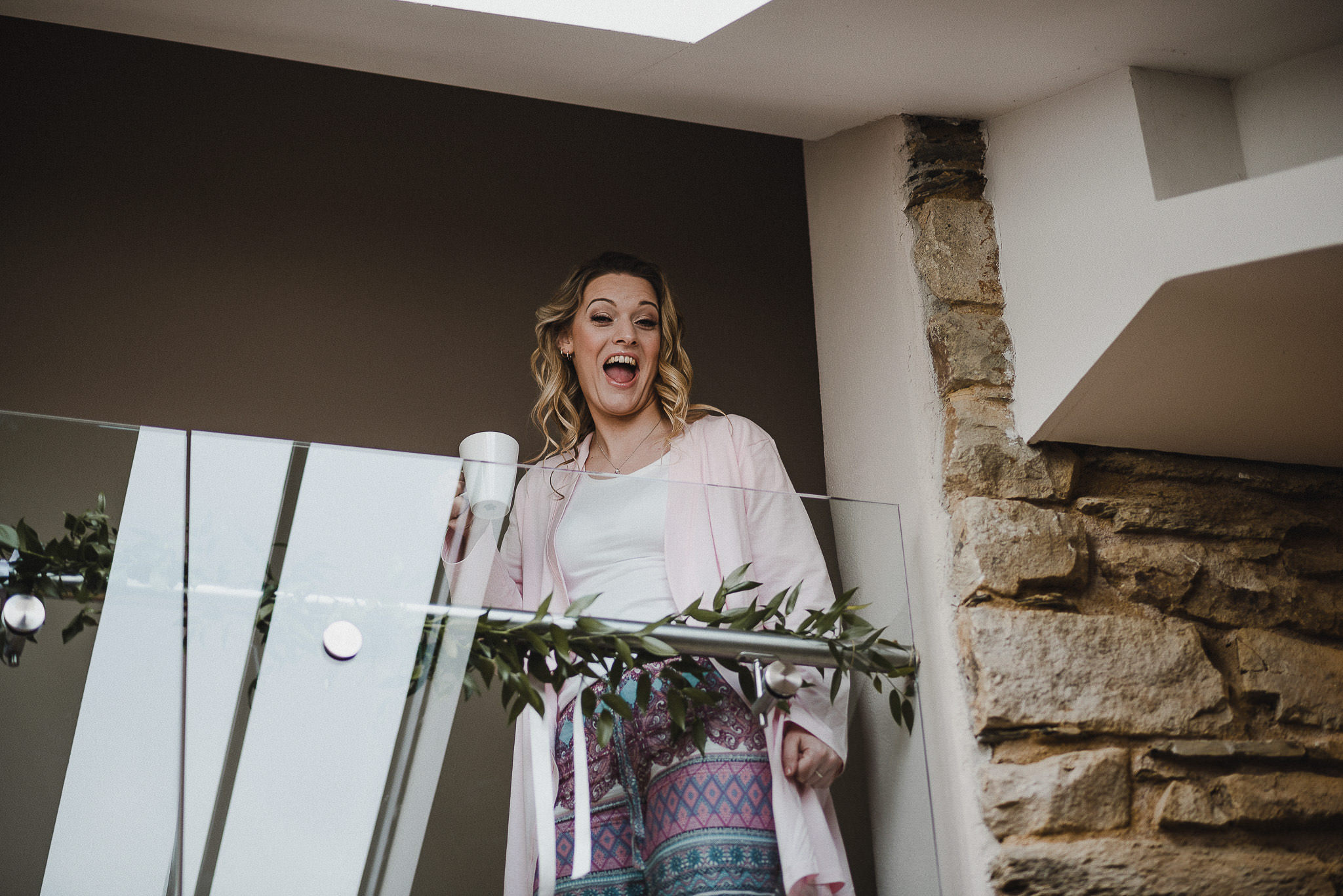 TREVVENA-BARNS-WEDDING-PHOTOGRAPHER-CORNWALL-DEVON-4.jpg