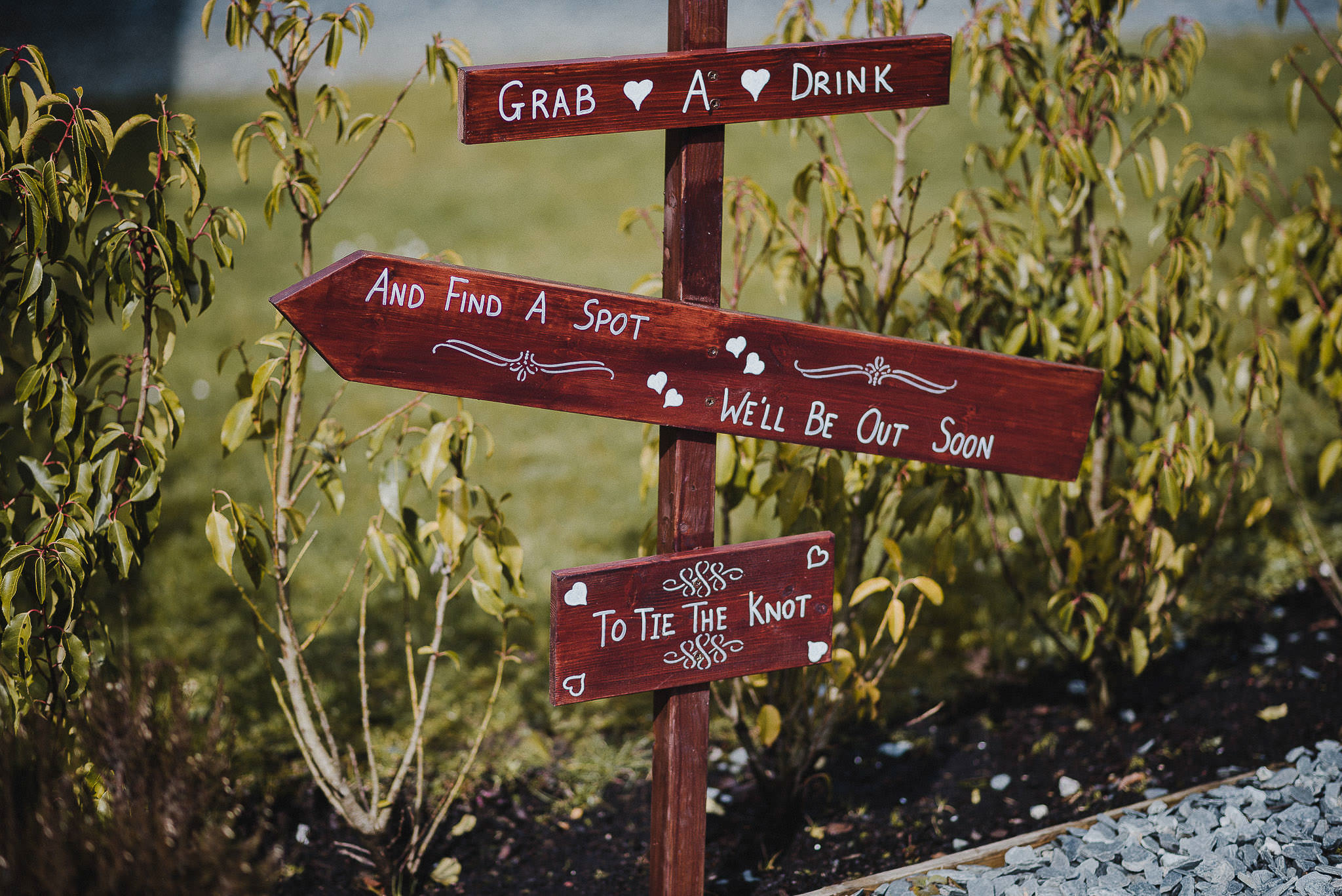 TREVVENA-BARNS-WEDDING-PHOTOGRAPHER-CORNWALL-DEVON-12.jpg