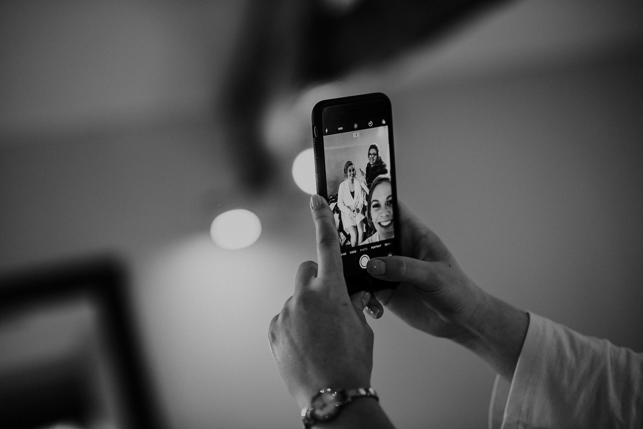 TREVVENA-BARNS-WEDDING-PHOTOGRAPHER-CORNWALL-DEVON-13.jpg