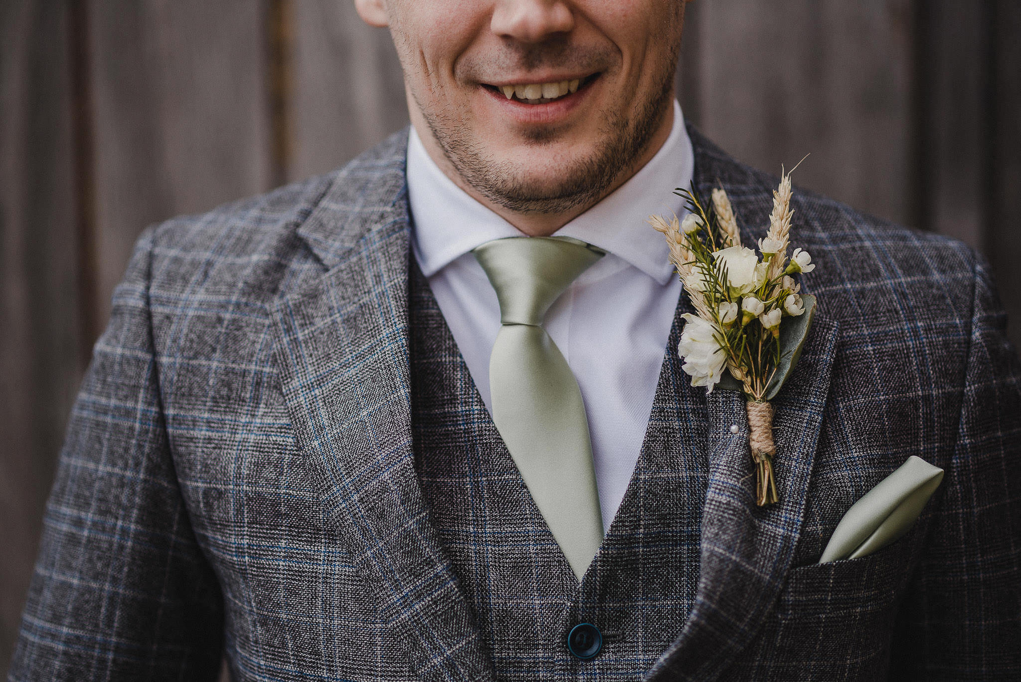 TREVVENA-BARNS-WEDDING-PHOTOGRAPHER-CORNWALL-DEVON-26.jpg