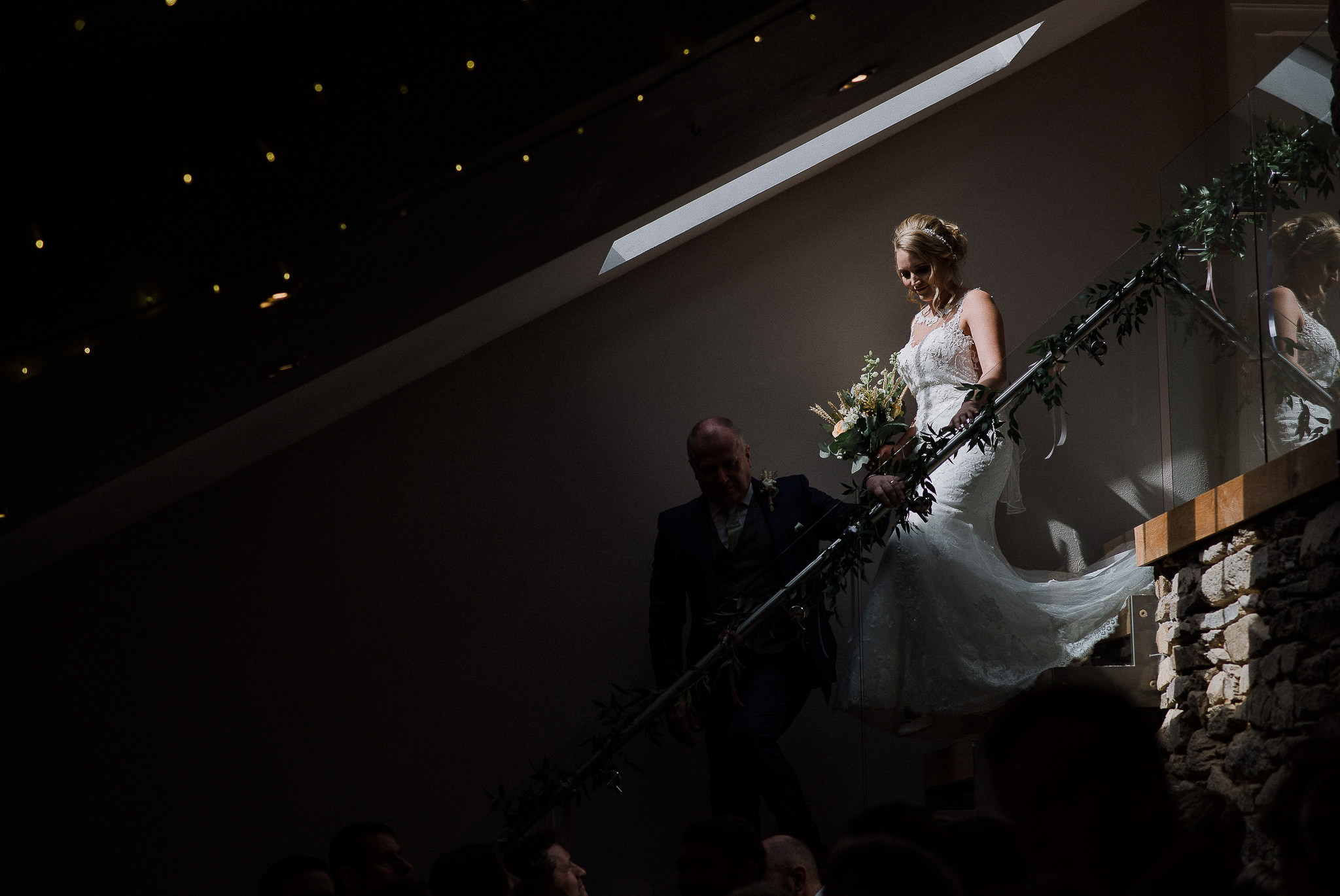 TREVVENA-BARNS-WEDDING-PHOTOGRAPHER-CORNWALL-DEVON-33.jpg