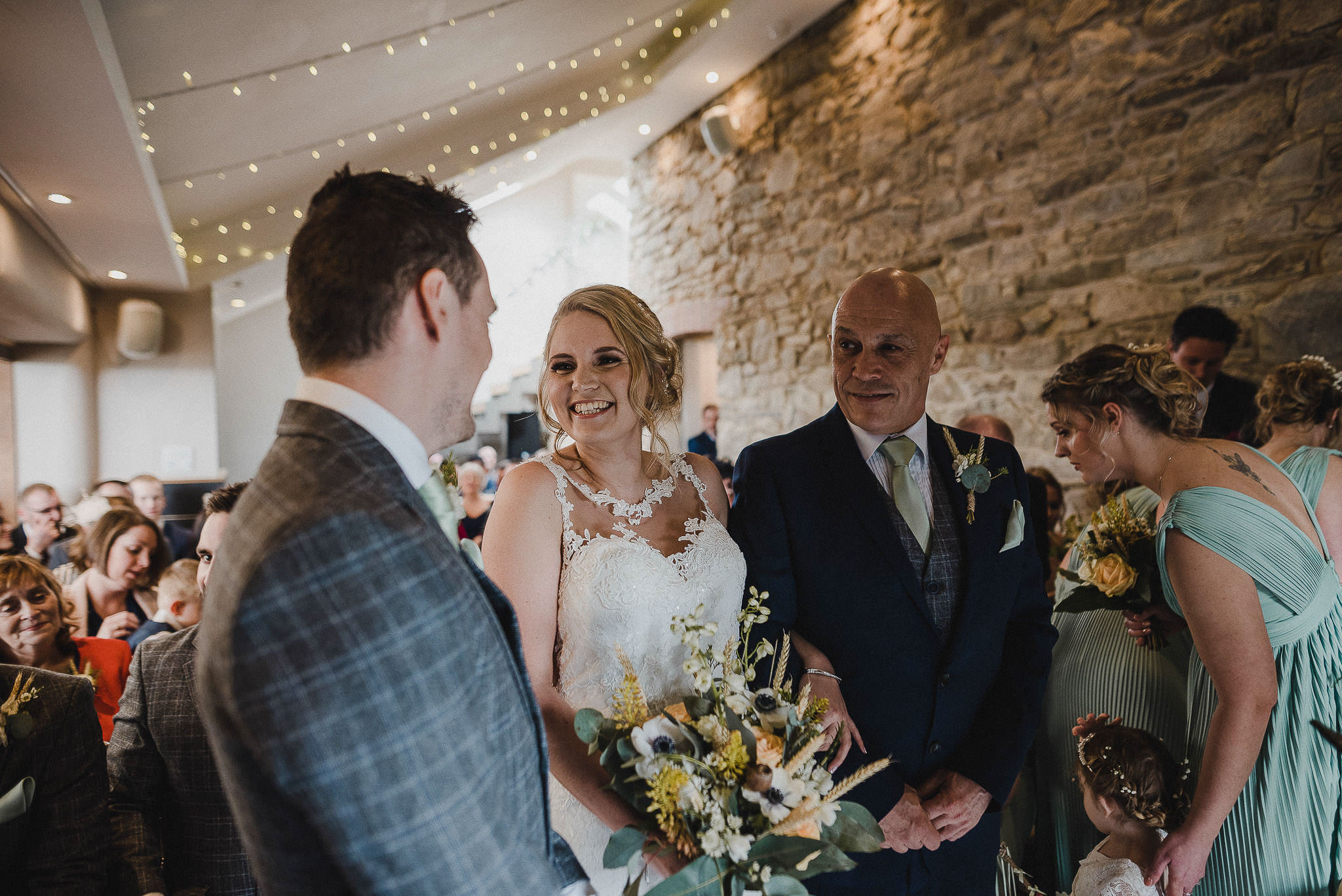 TREVVENA-BARNS-WEDDING-PHOTOGRAPHER-CORNWALL-DEVON-35.jpg