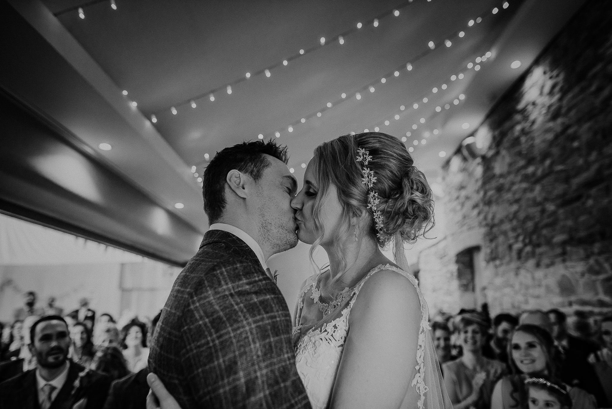 TREVVENA-BARNS-WEDDING-PHOTOGRAPHER-CORNWALL-DEVON-39.jpg