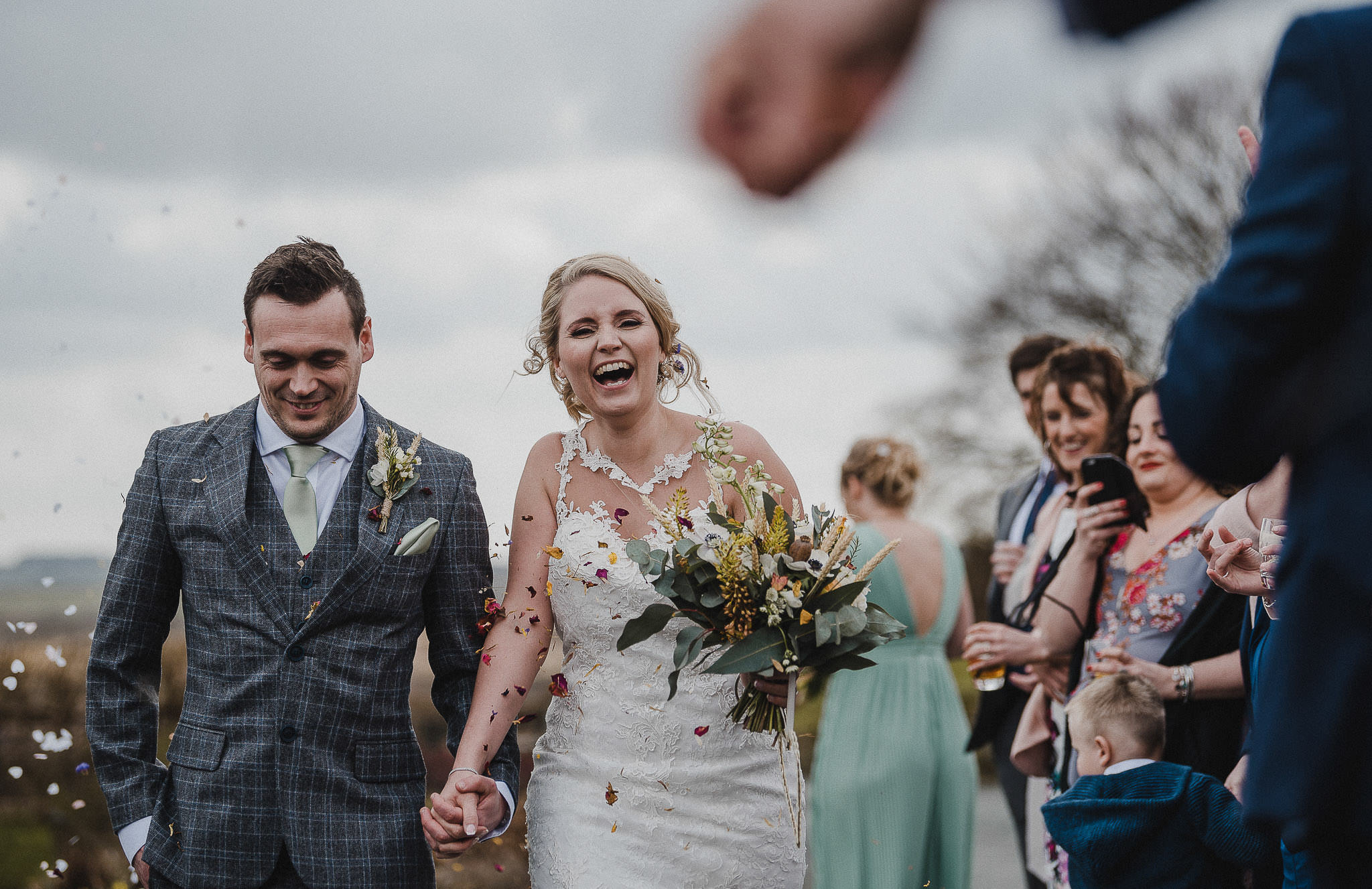 TREVVENA-BARNS-WEDDING-PHOTOGRAPHER-CORNWALL-DEVON-43.jpg