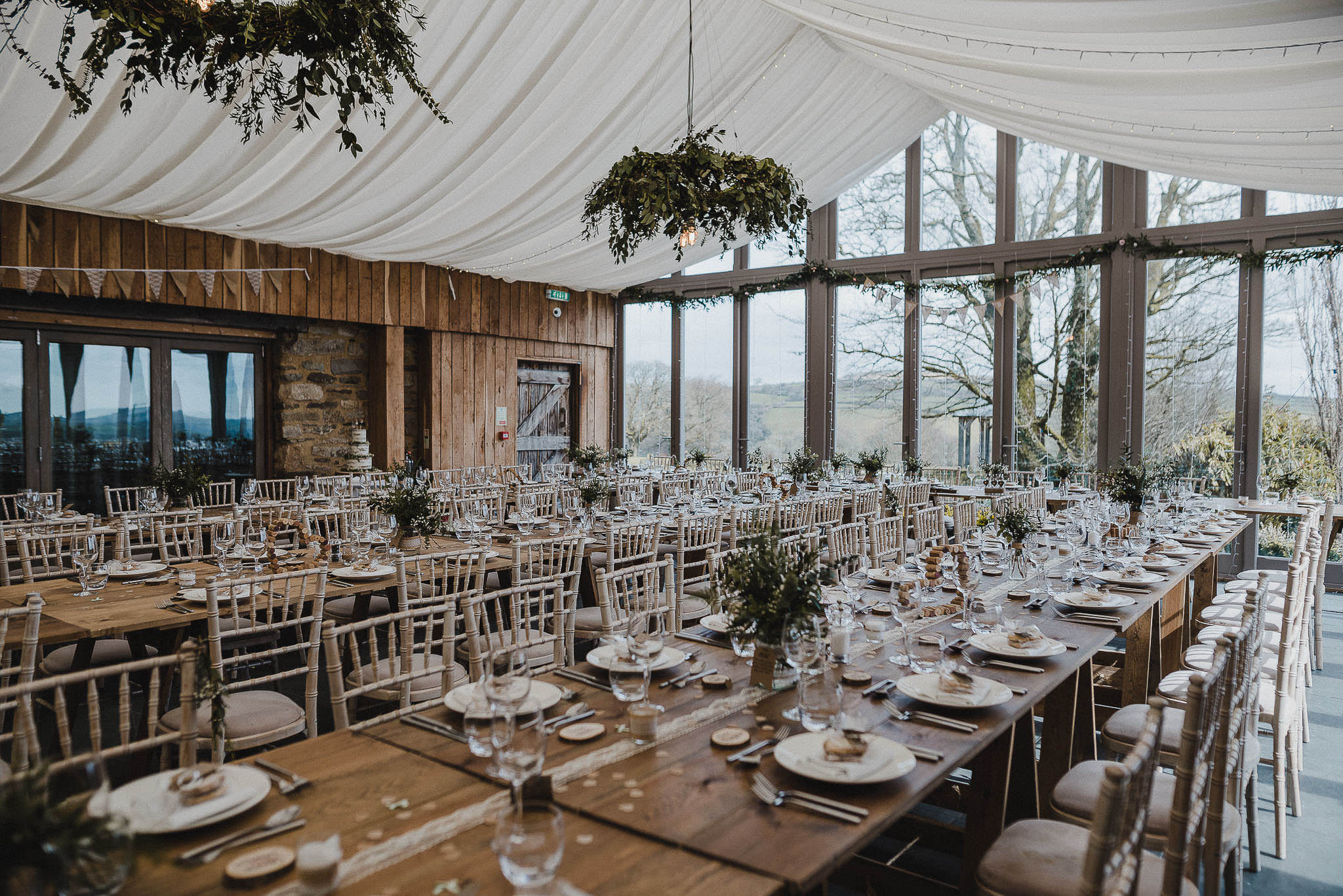 TREVVENA-BARNS-WEDDING-PHOTOGRAPHER-CORNWALL-DEVON-50.jpg