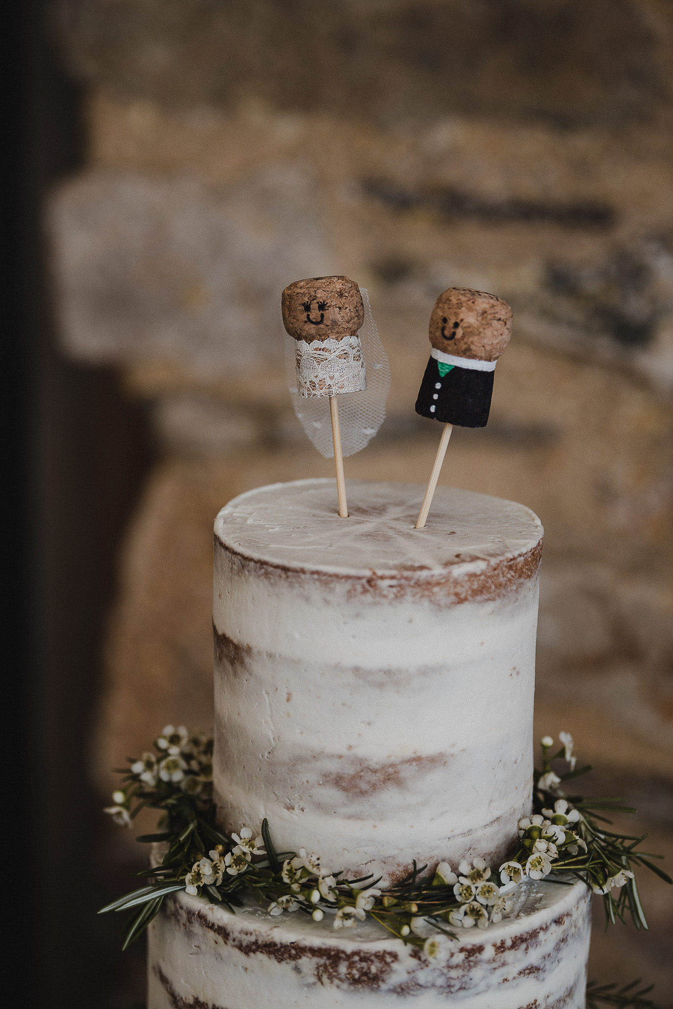 TREVVENA-BARNS-WEDDING-PHOTOGRAPHER-CORNWALL-DEVON-52.jpg