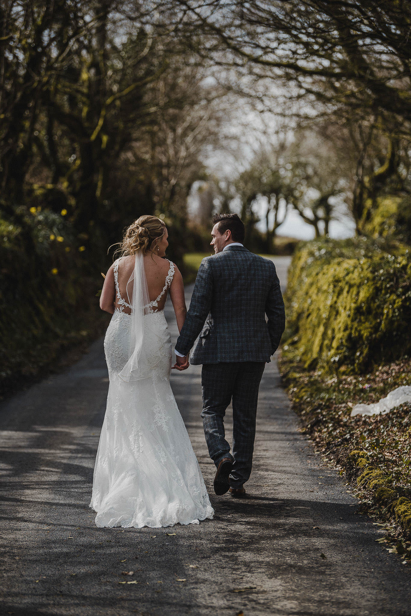 TREVVENA-BARNS-WEDDING-PHOTOGRAPHER-CORNWALL-DEVON-57.jpg