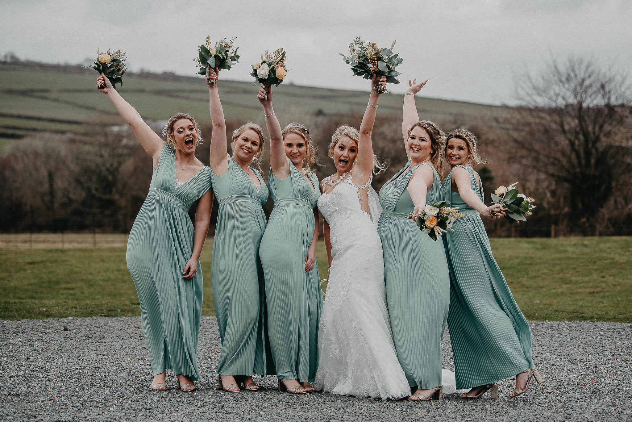 TREVVENA-BARNS-WEDDING-PHOTOGRAPHER-CORNWALL-DEVON-56.jpg