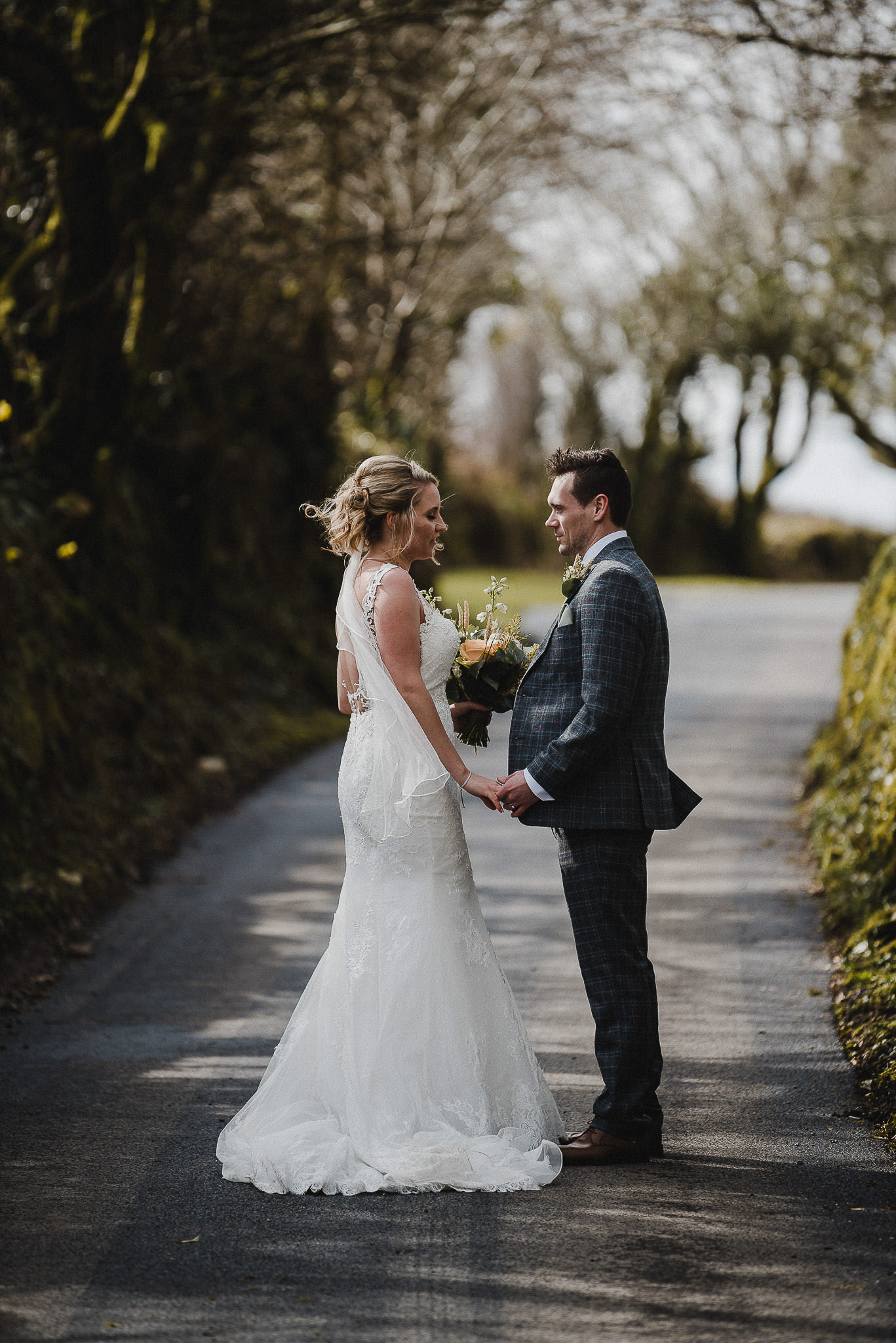TREVVENA-BARNS-WEDDING-PHOTOGRAPHER-CORNWALL-DEVON-58.jpg