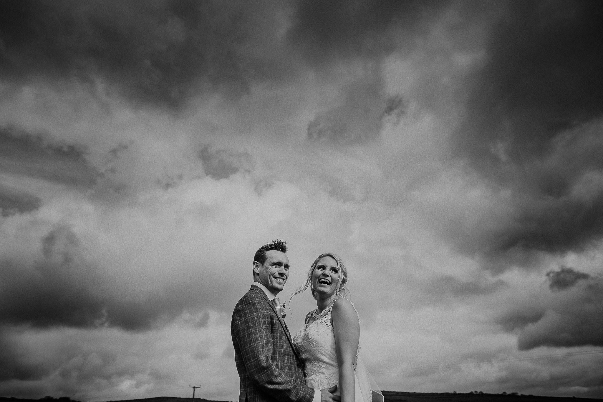 TREVVENA-BARNS-WEDDING-PHOTOGRAPHER-CORNWALL-DEVON-60.jpg