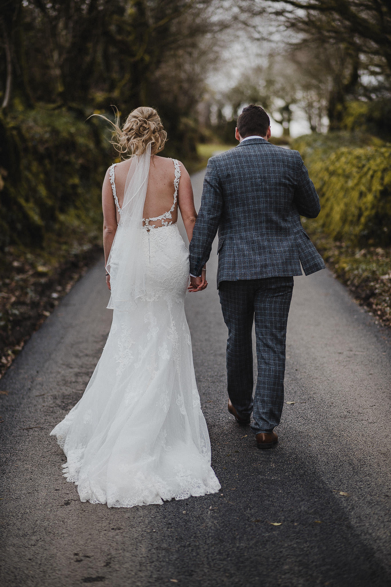 TREVVENA-BARNS-WEDDING-PHOTOGRAPHER-CORNWALL-DEVON-86.jpg