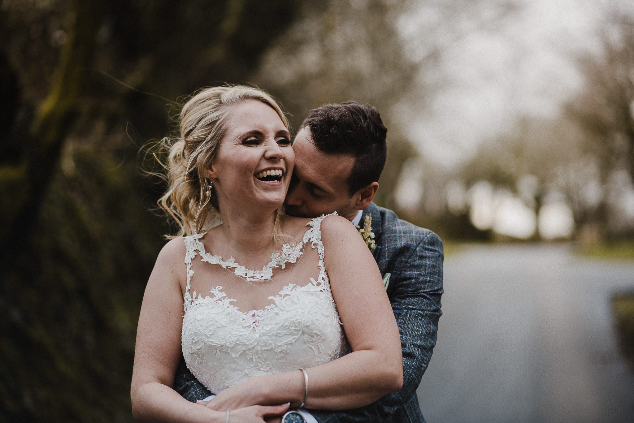 TREVVENA-BARNS-WEDDING-PHOTOGRAPHER-CORNWALL-DEVON-87.jpg