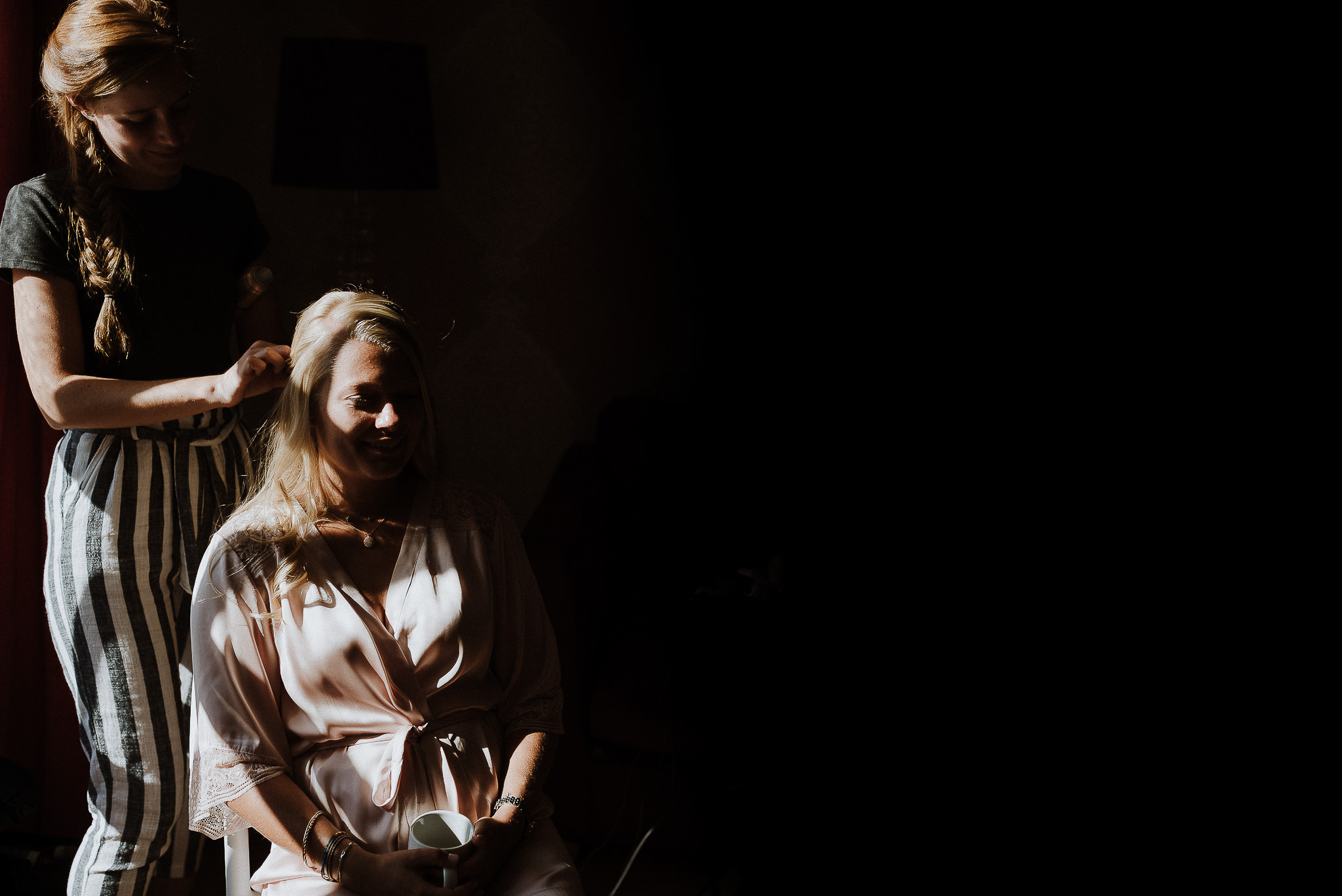 WEDDING-PHOTOGRAPHER-CORNWALL-DEVON-THE-GREEN-172.jpg