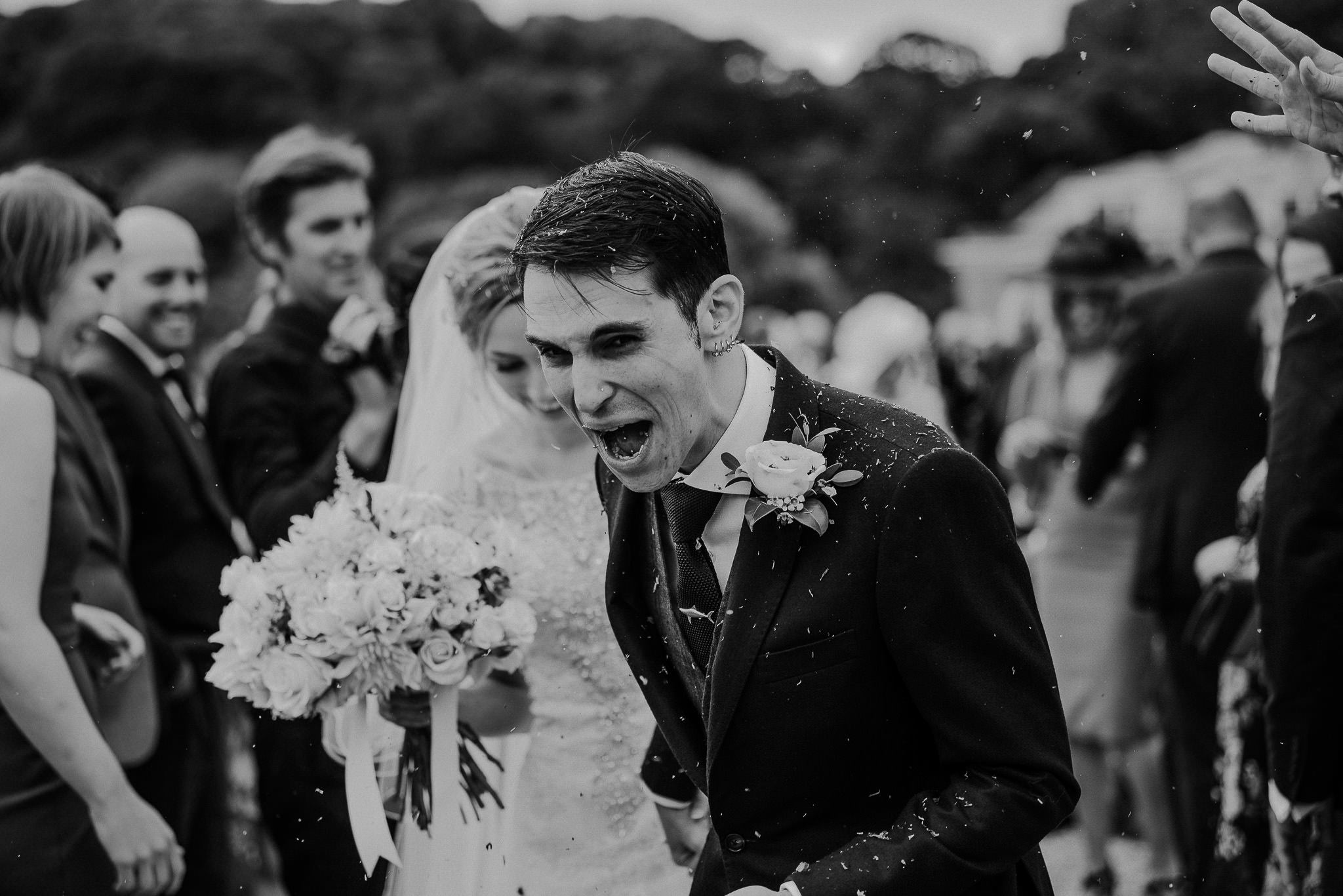 CORNWALL-WEDDING-PHOTOGRAPHER-DEVON-147.jpg