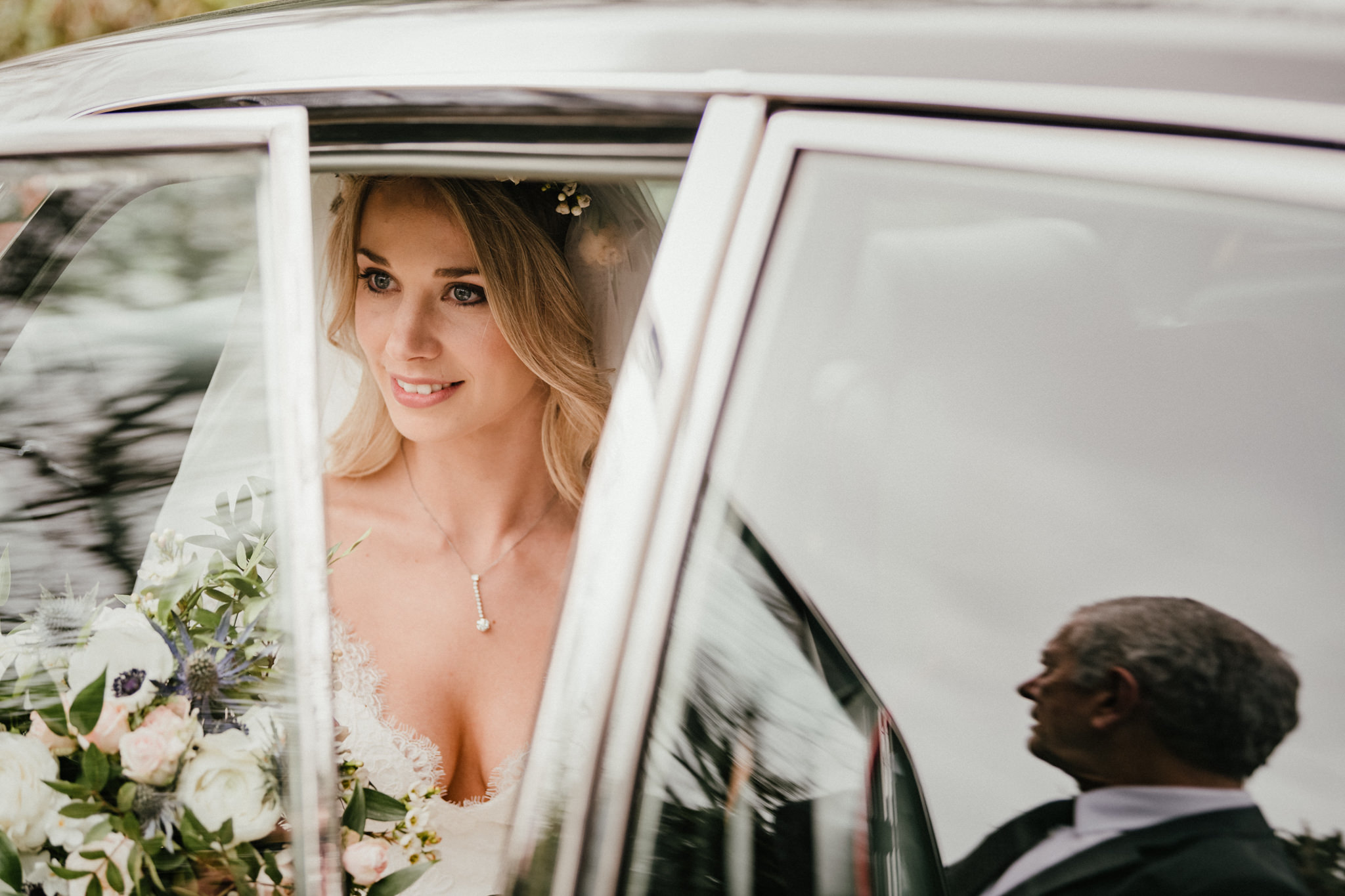 HUNTSHAM-COURT-WEDDING-PHOTOGRAPHER-DEVON-CORNWALL-80.jpg