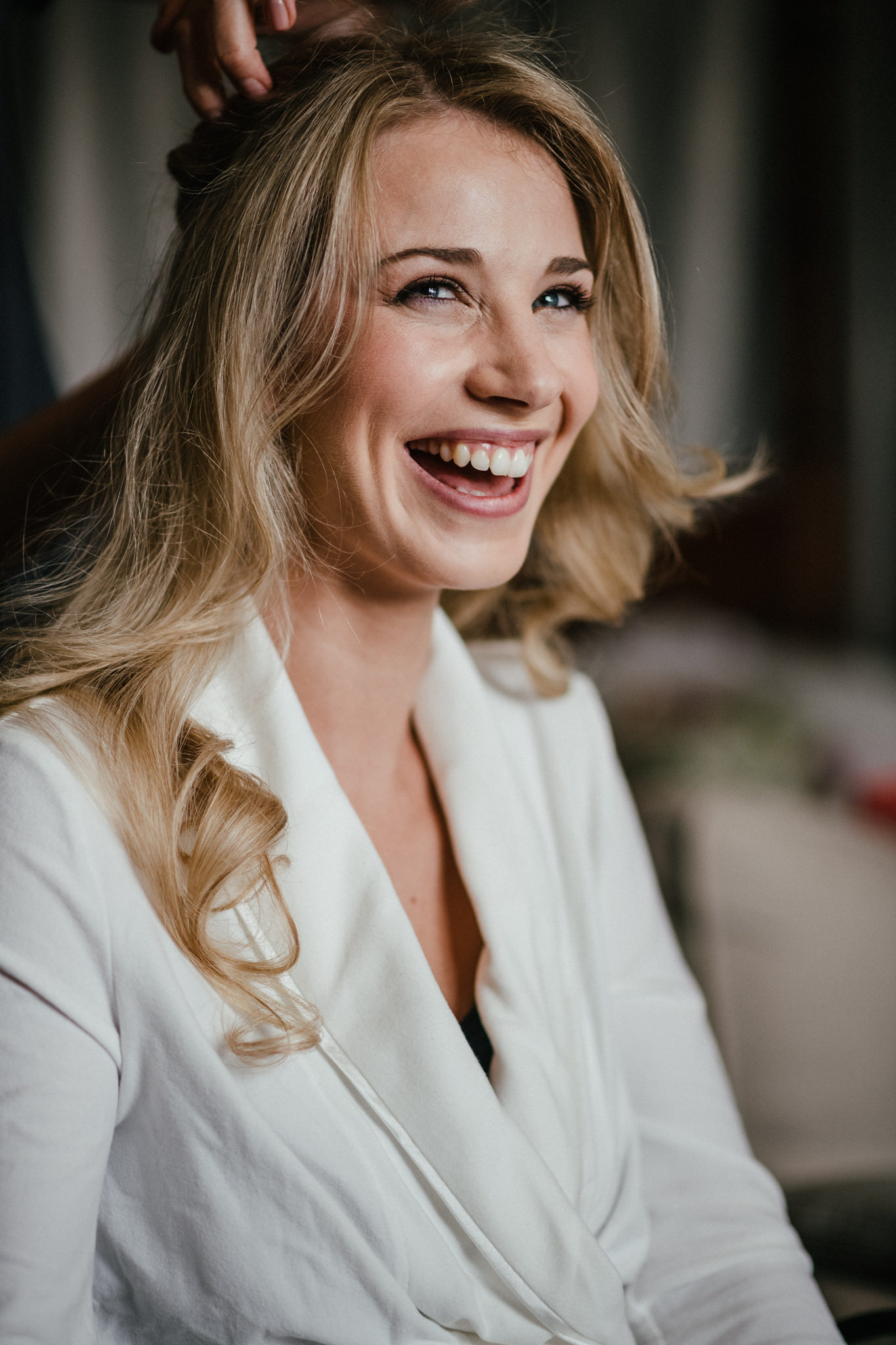 HUNTSHAM-COURT-WEDDING-PHOTOGRAPHER-DEVON-CORNWALL-104.jpg