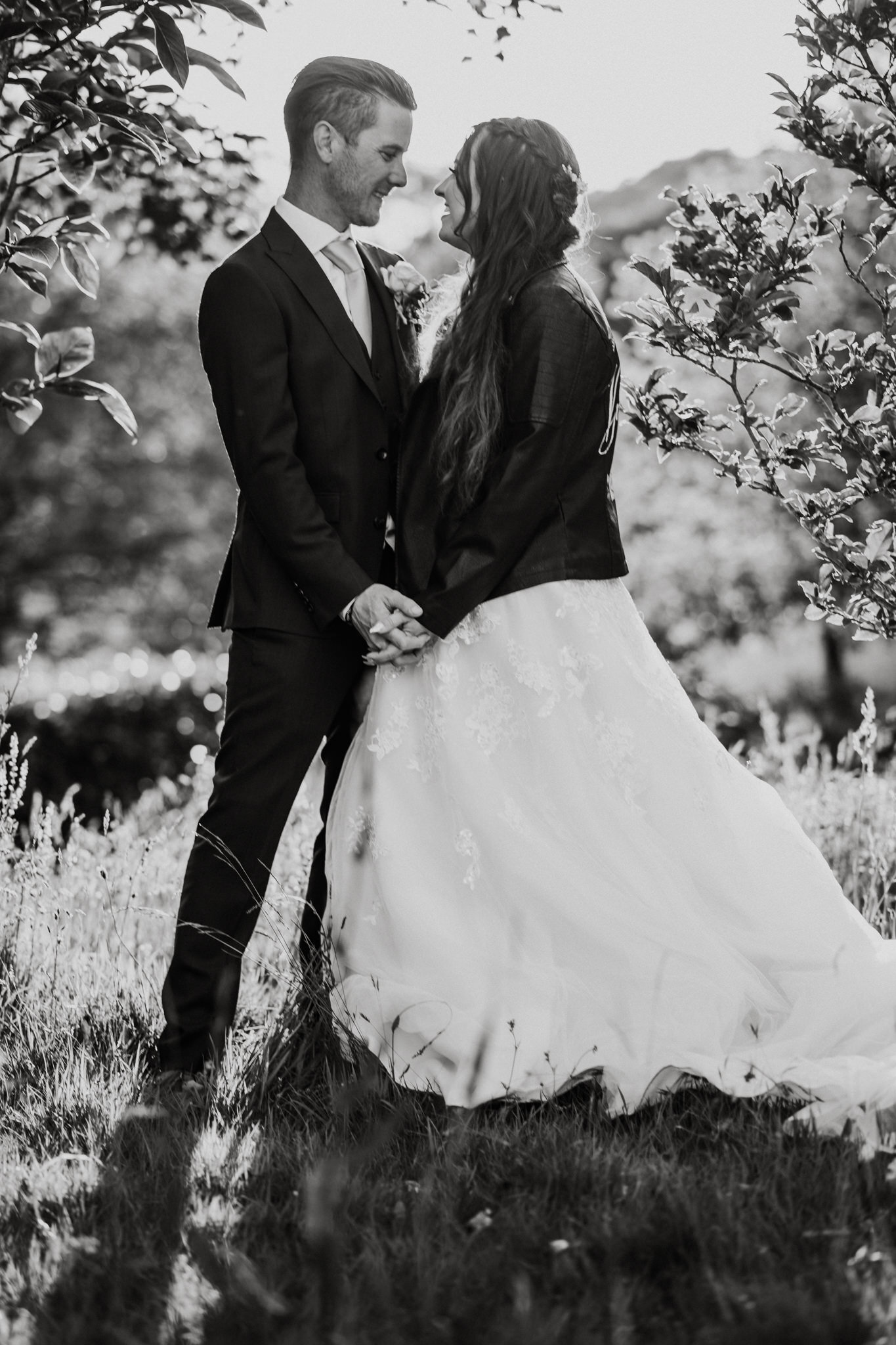 BOCONNOC-ESTATE-WEDDING-PHOTOGRAPHY-CORNWALL-1109.jpg