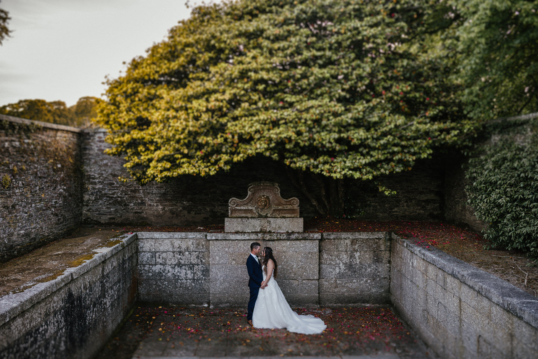 BOCONNOC-ESTATE-WEDDING-PHOTOGRAPHY-CORNWALL-1188.jpg