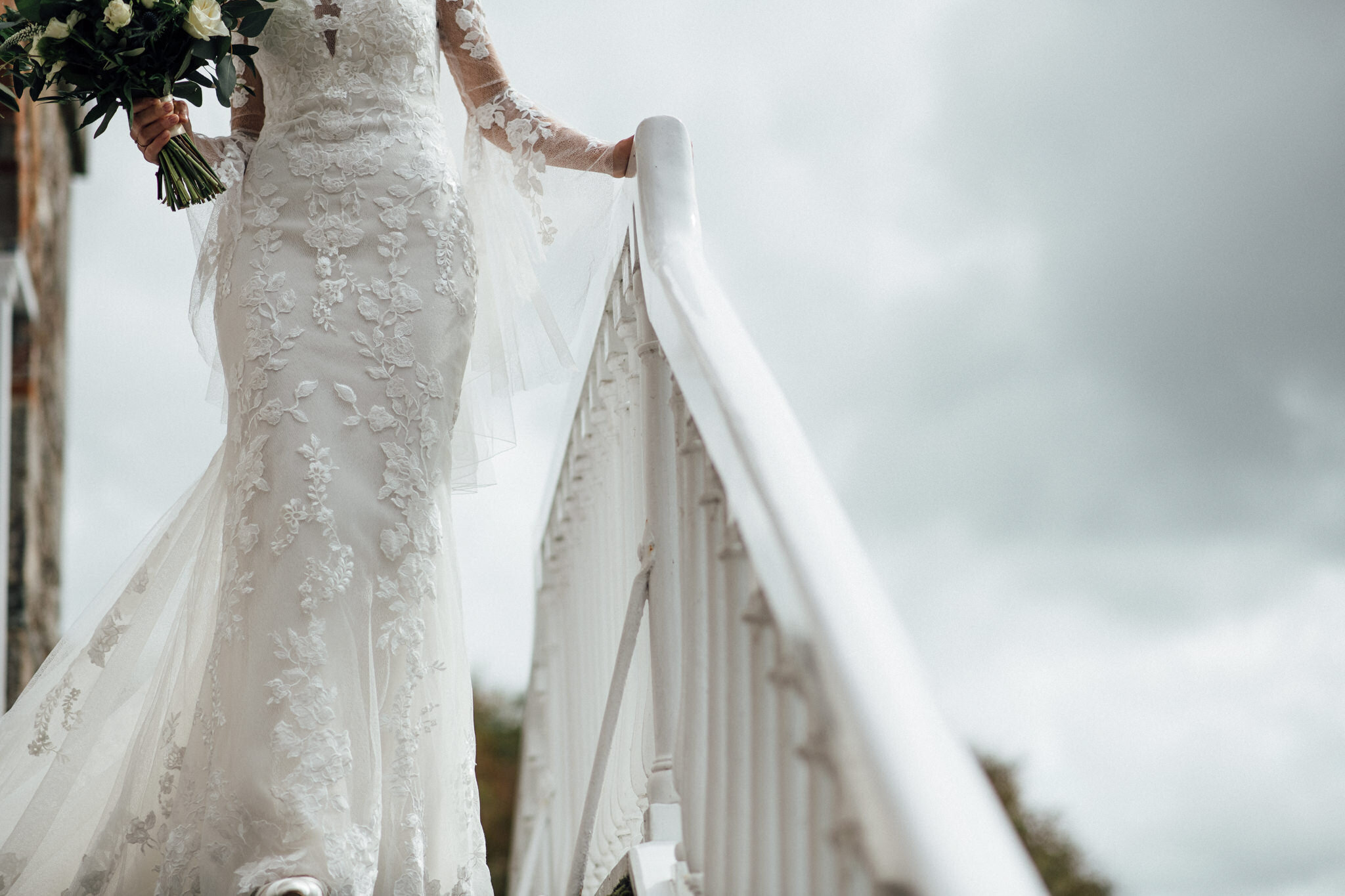 LAUNCELLS-BARTON-WEDDING-PHOTOGRAPHER-8.jpg
