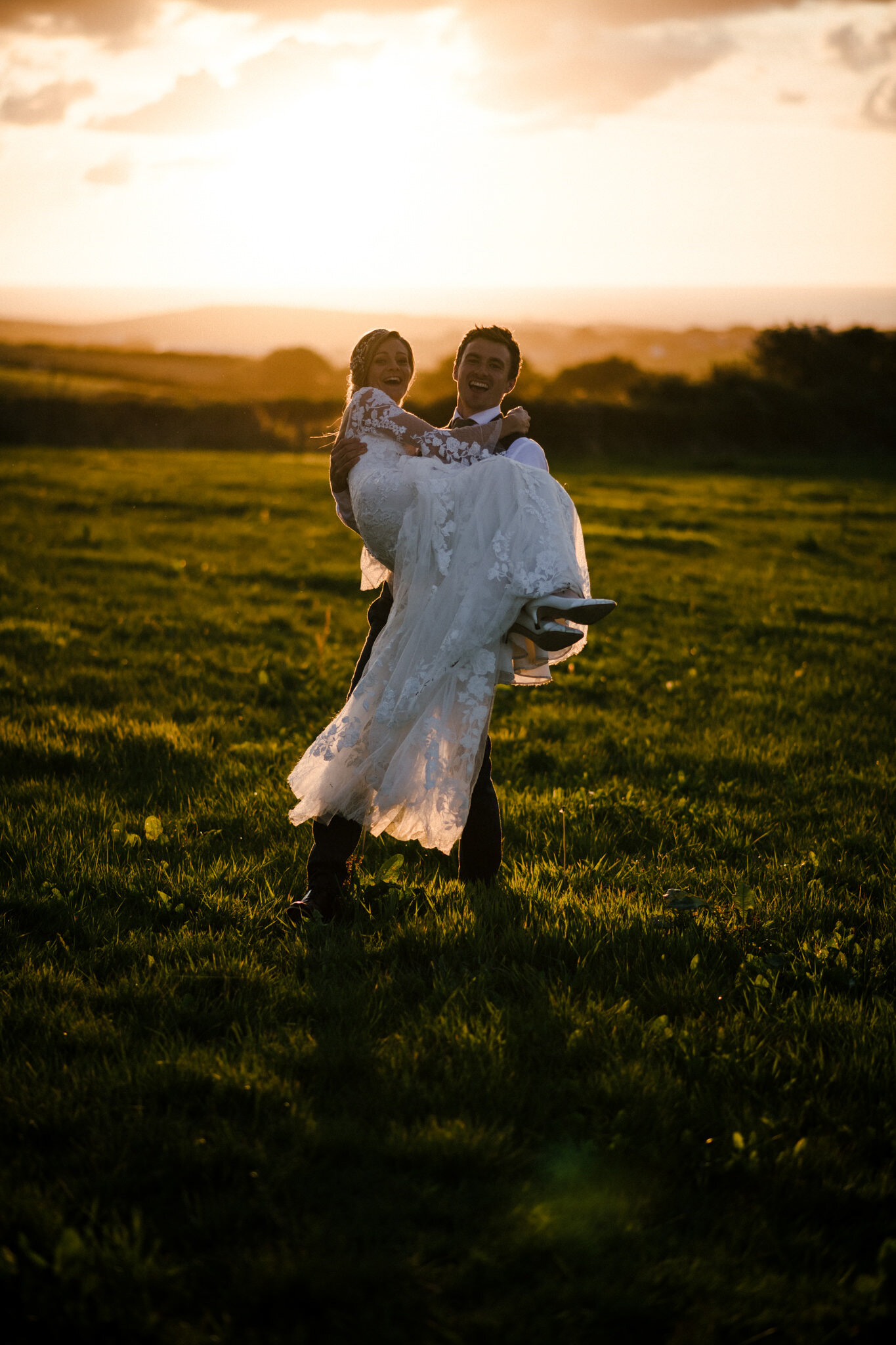 LAUNCELLS-BARTON-WEDDING-PHOTOGRAPHER-1.jpg