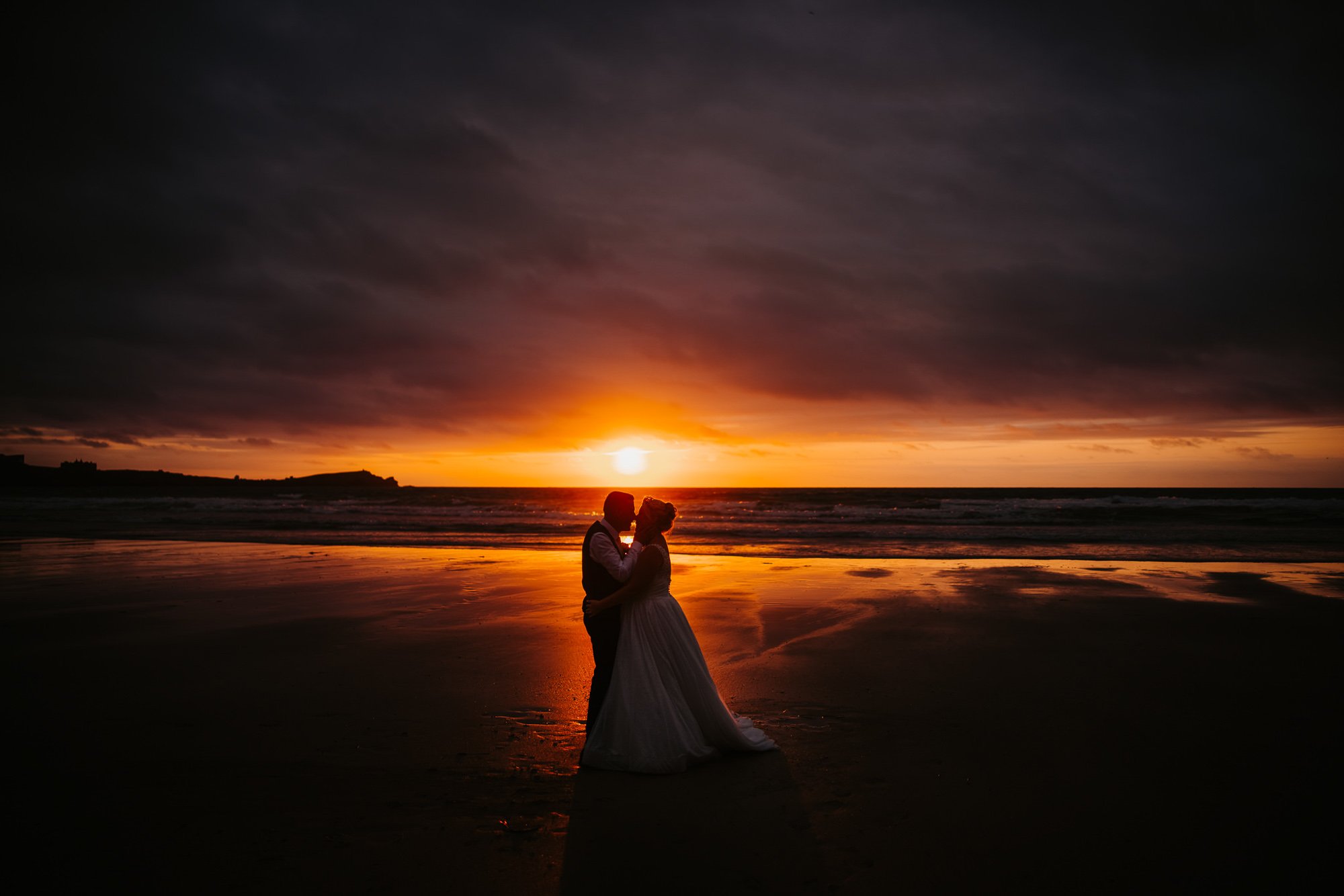 BEST-WEDDING-PHOTOGRAPHER-CORNWALL-26.jpg