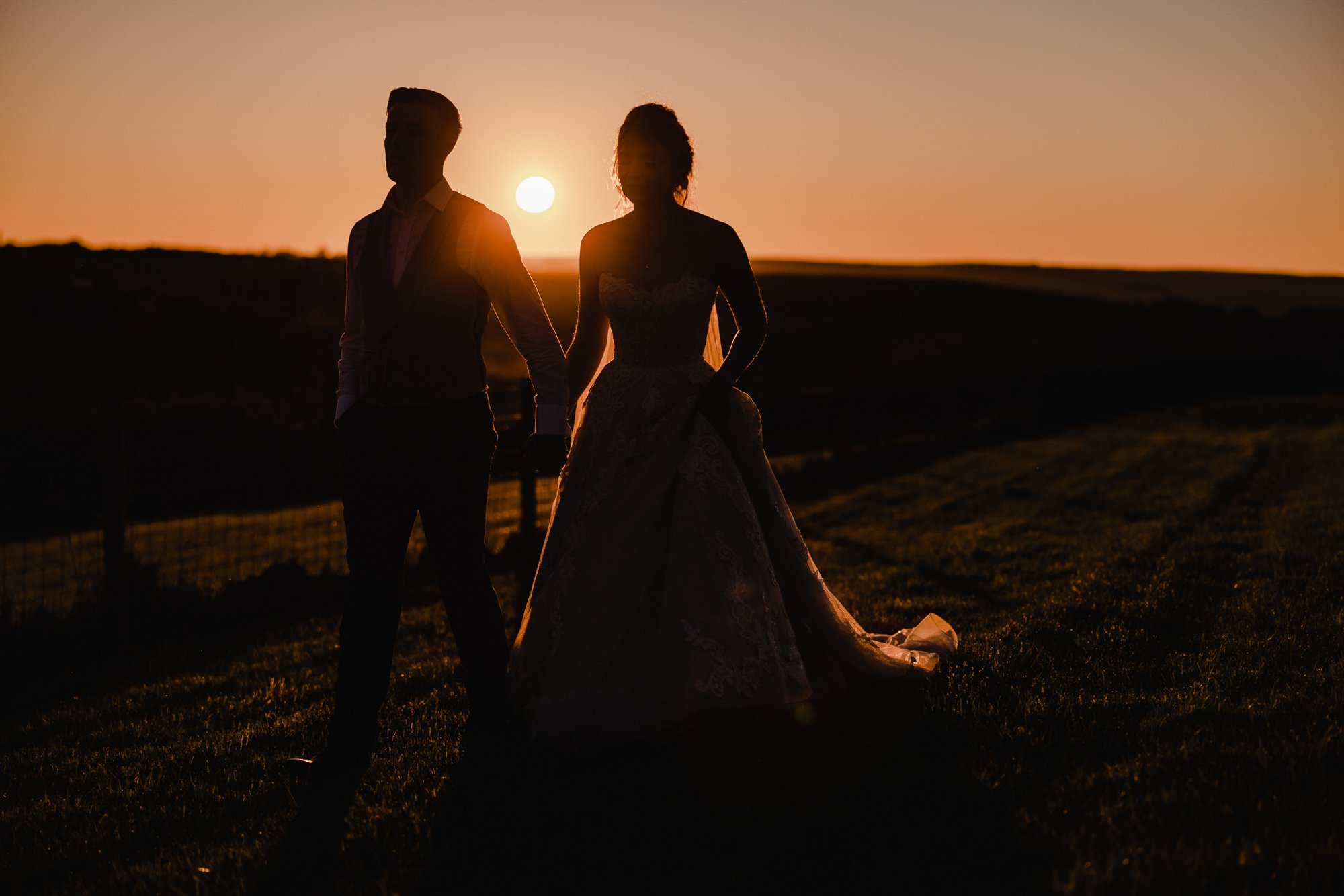 BEST-WEDDING-PHOTOGRAPHER-CORNWALL-144.jpg