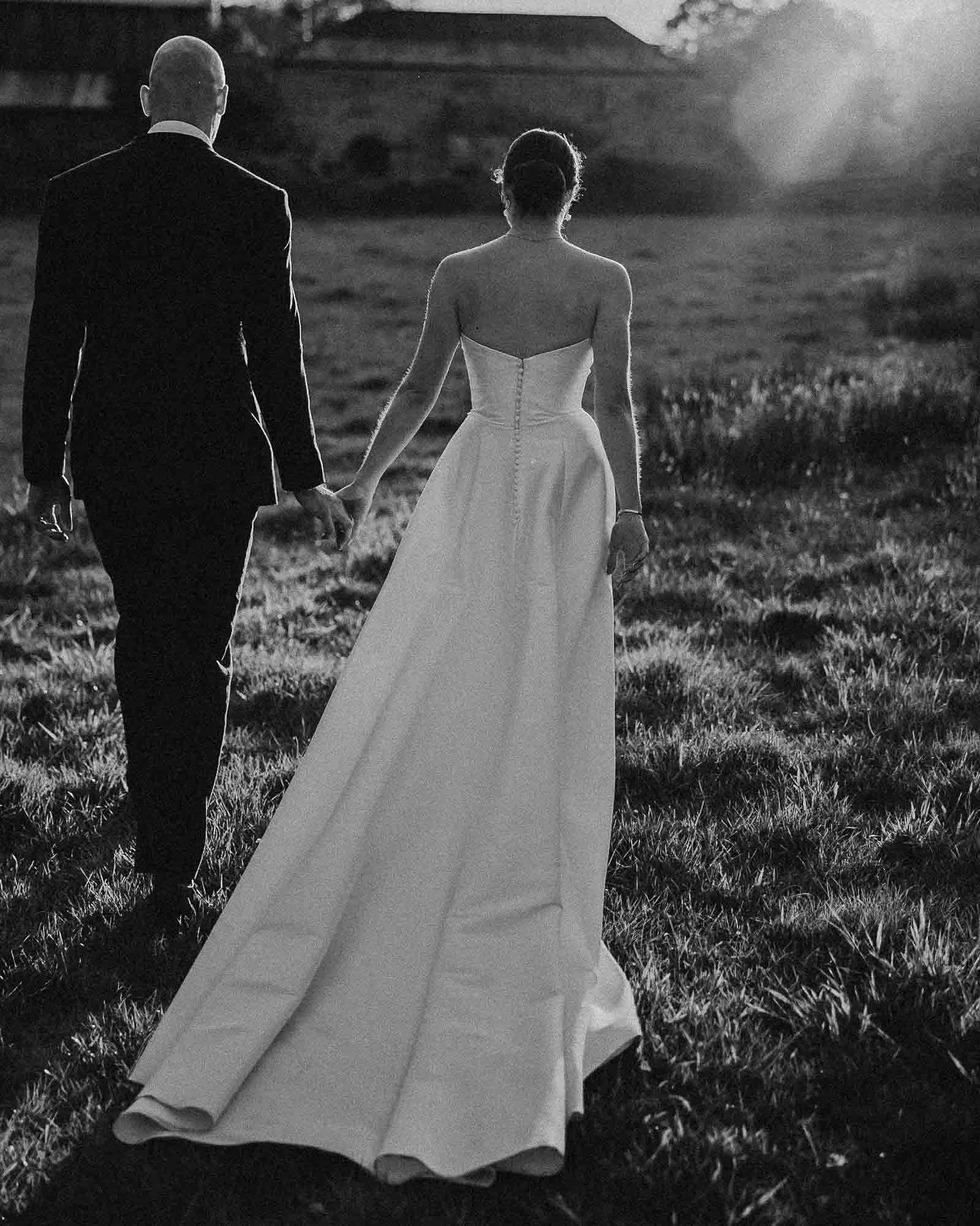 Taking a little look back to earlier in the year with this monochrome beauty at @nancarrowfarmwedding