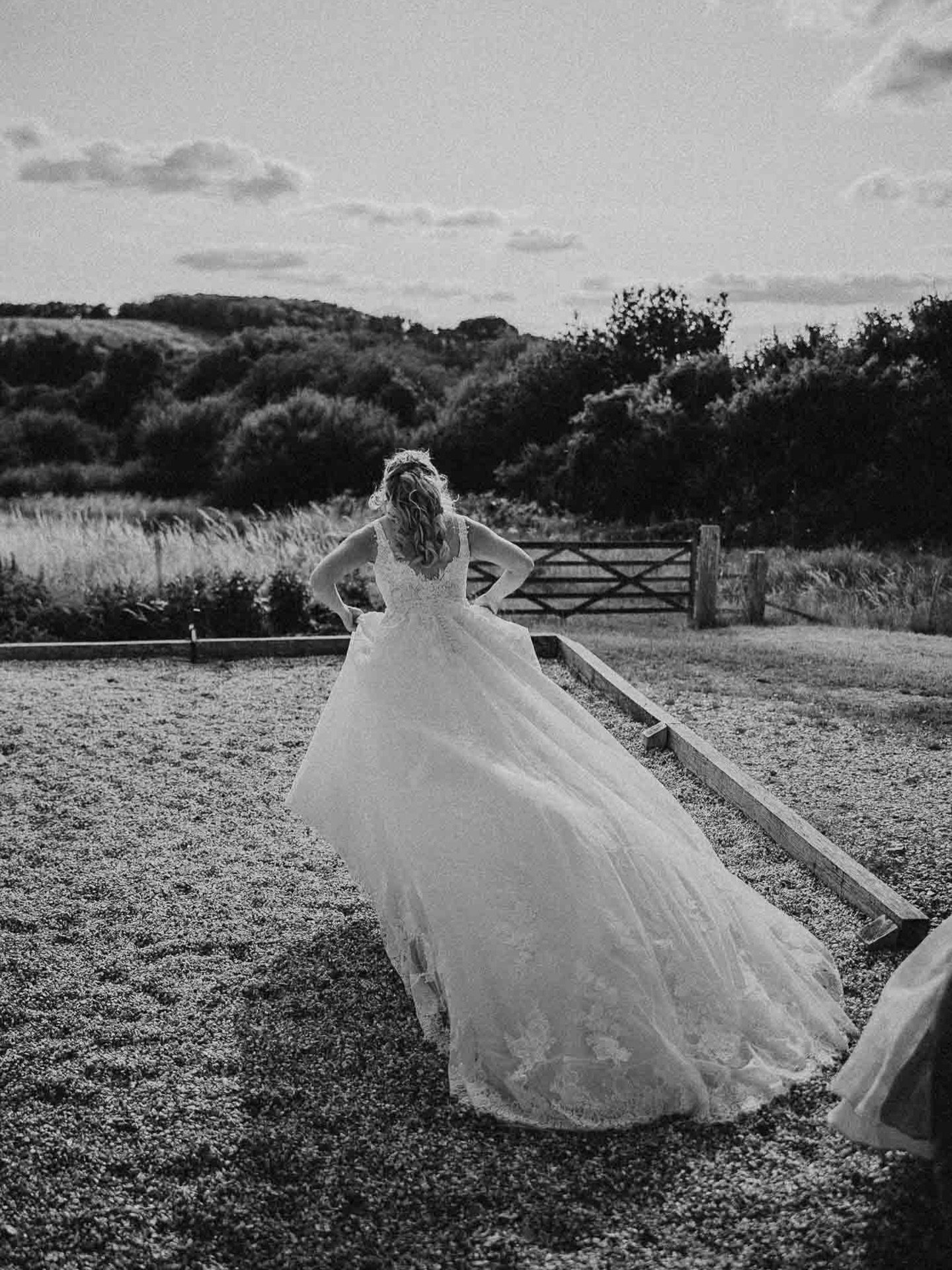 More natural moments, this time showing of the dress in full flow. 

#documentaryweddingphotographer #documentaryweddingphotography #devonweddingphotographer