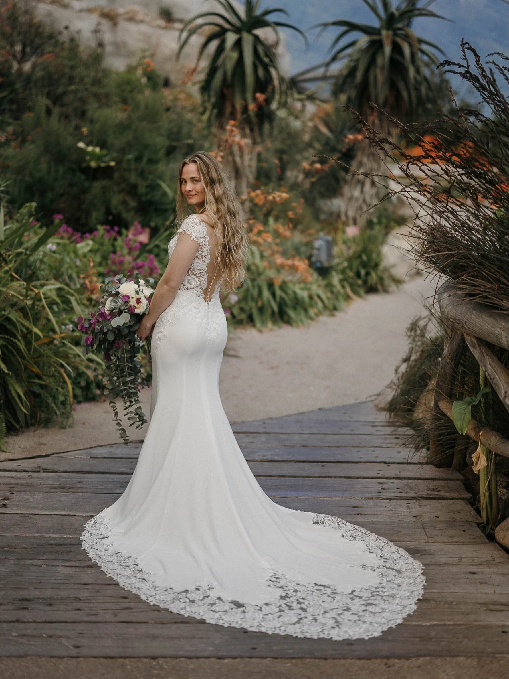 Portrait moments at the @edenvenuehire 

#cornwallweddingphotographer