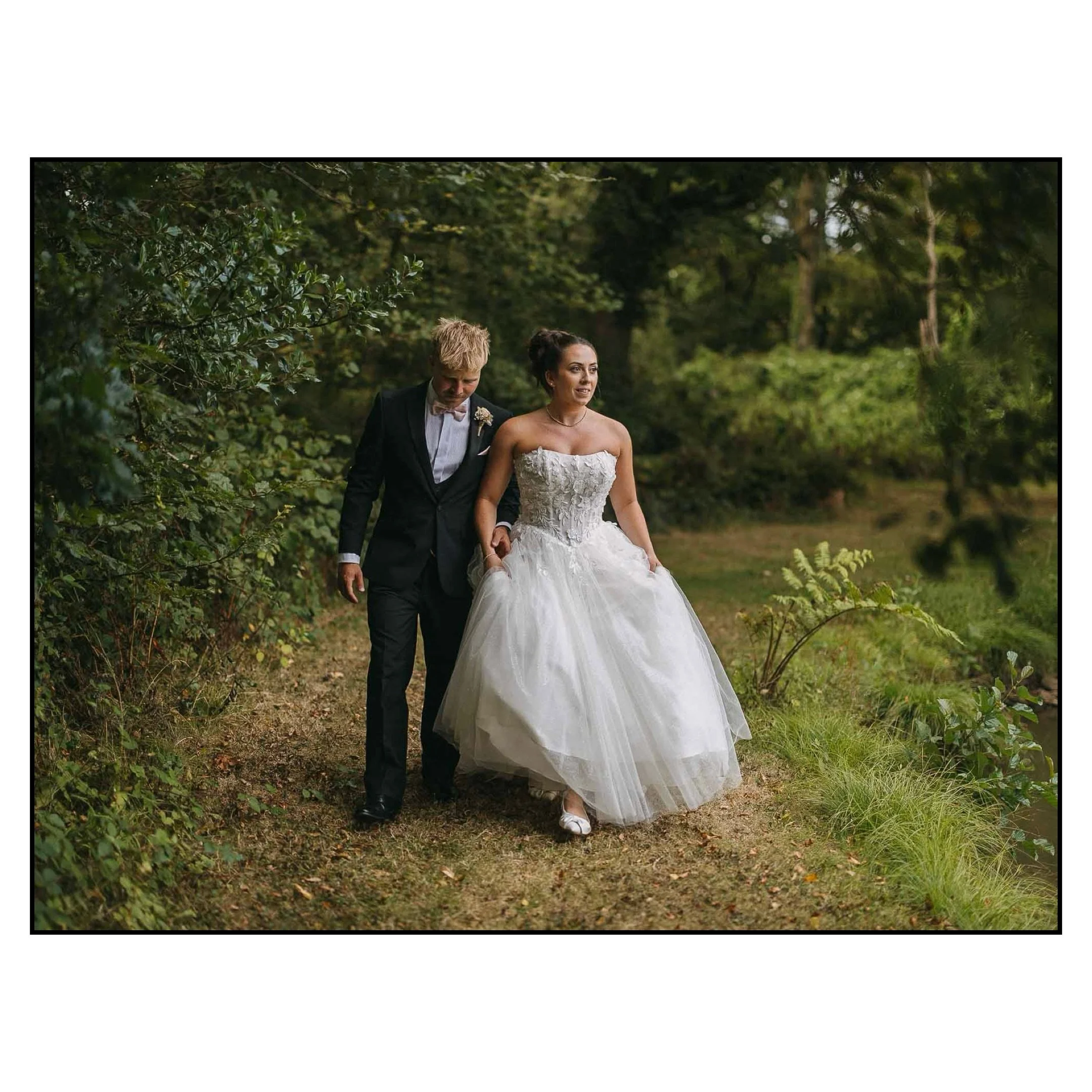 J+J and a beauty of a day at a new venue for me @pengellyweddings 

#cornwallweddingphotographer #documentaryweddingphotography #reportageweddingphotography