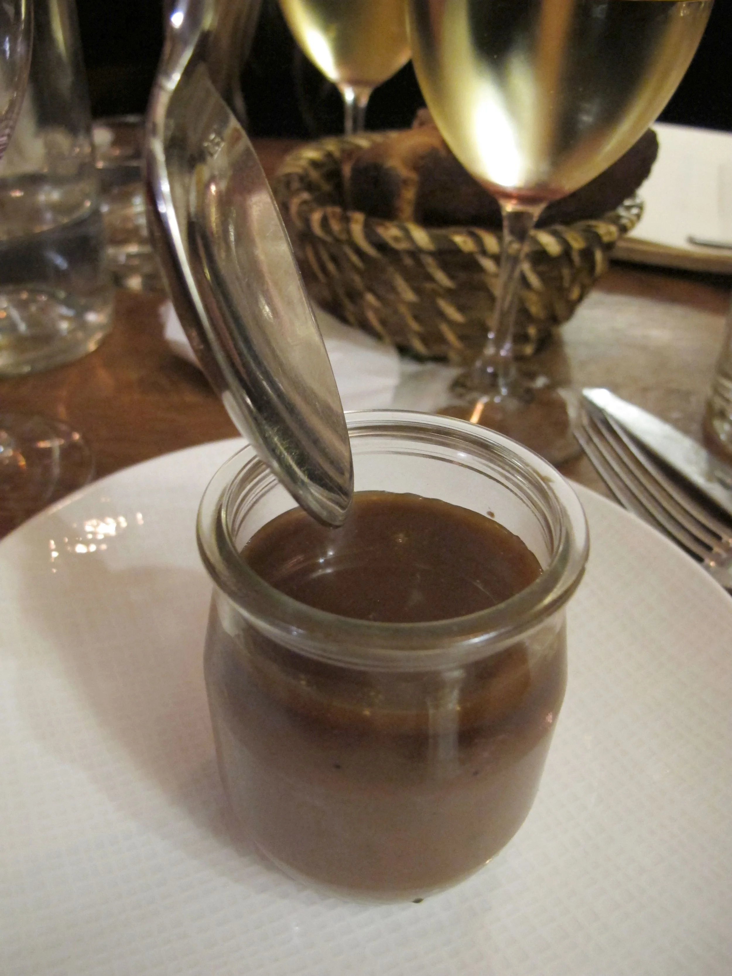 Frenchie's luscious chocolate pot