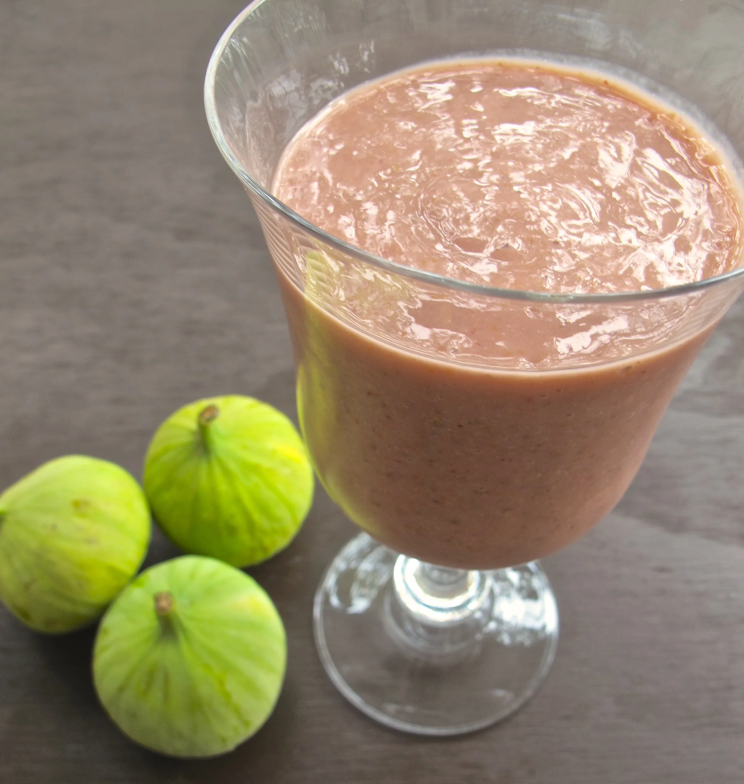 Fresh Fig Power Smoothie