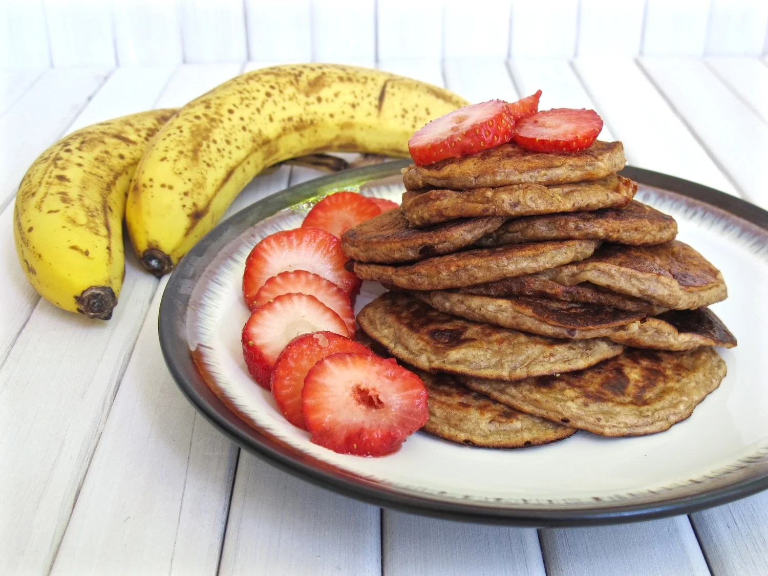 Banana Peanut Butter Pancakes {Gluten Free, Vegan}